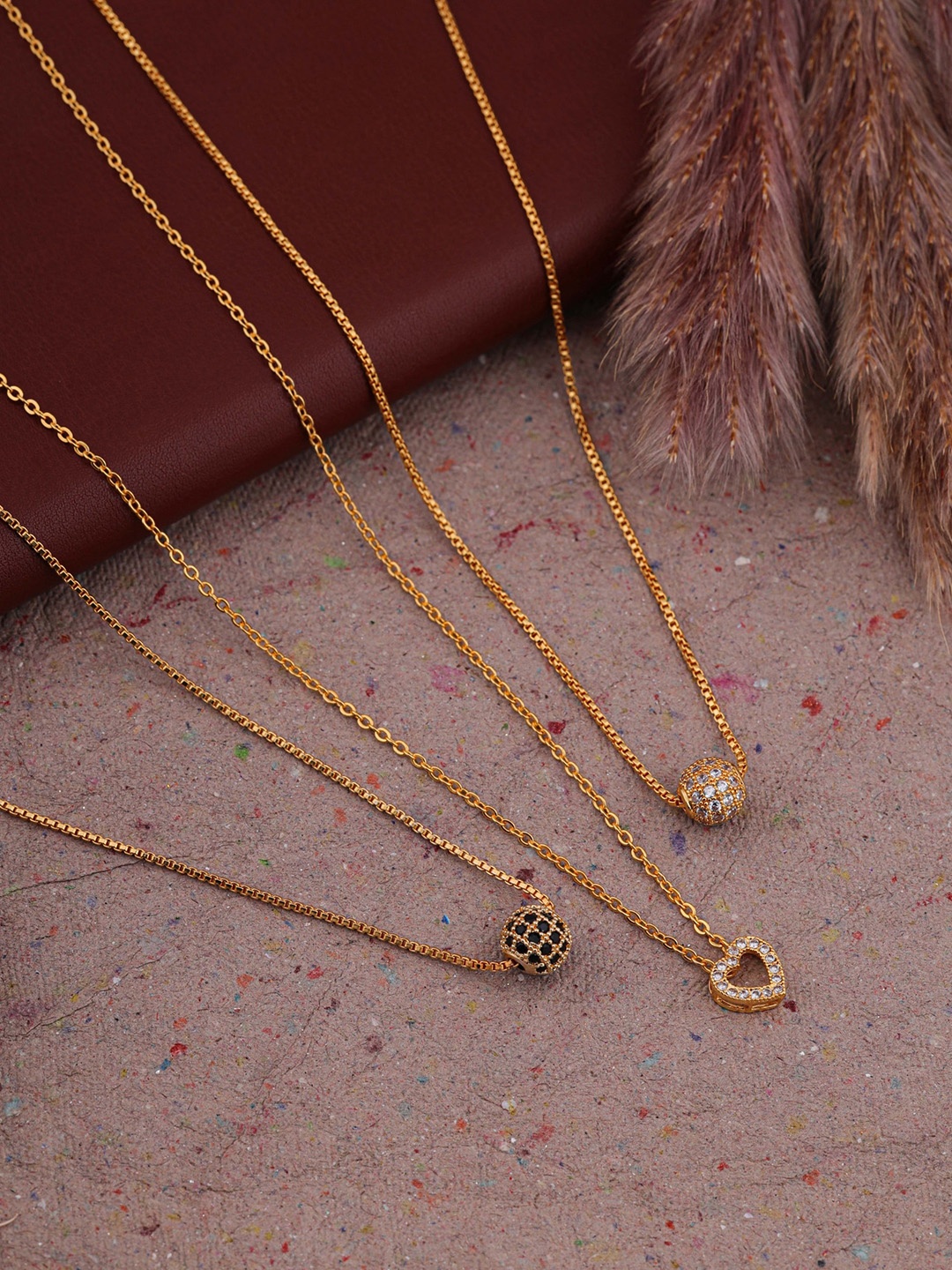 

Brado Jewellery Set Of 2 Gold-Plated Antique Necklace