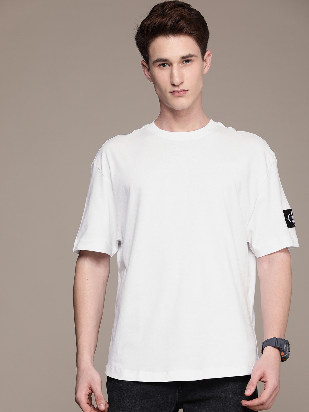 

Calvin Klein Jeans Men Pure Cotton T-shirt, White