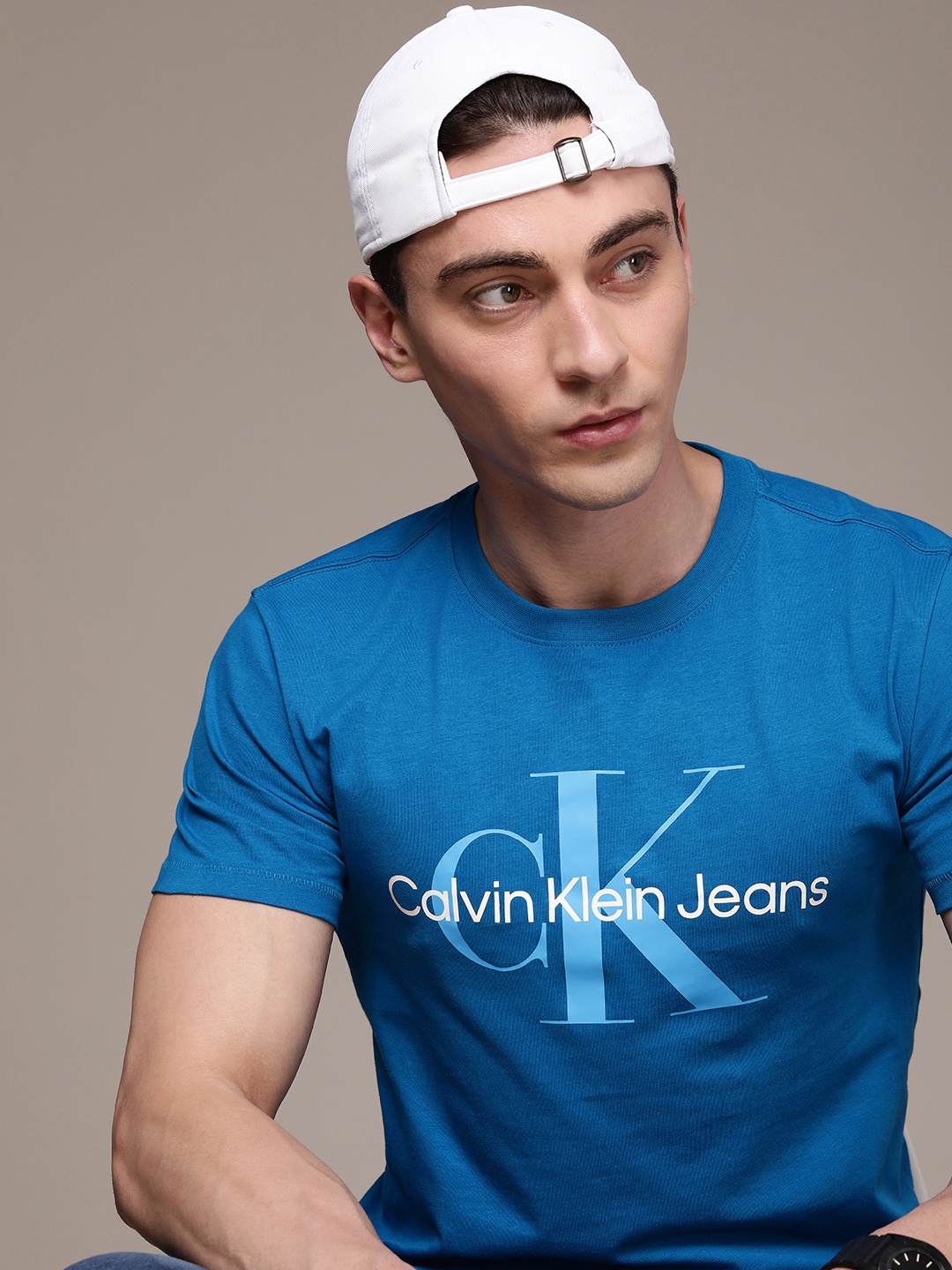 

Calvin Klein Jeans Men Brand Logo Printed Pure Cotton Slim Fit T-shirt, Blue