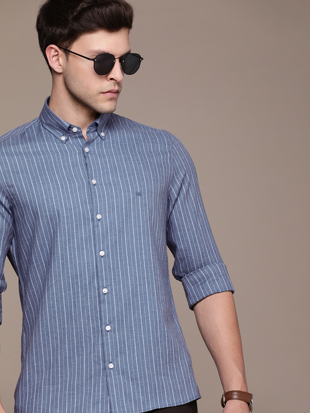 

Calvin Klein Jeans Men Slim Fit Striped Pure Cotton Casual Shirt, Blue