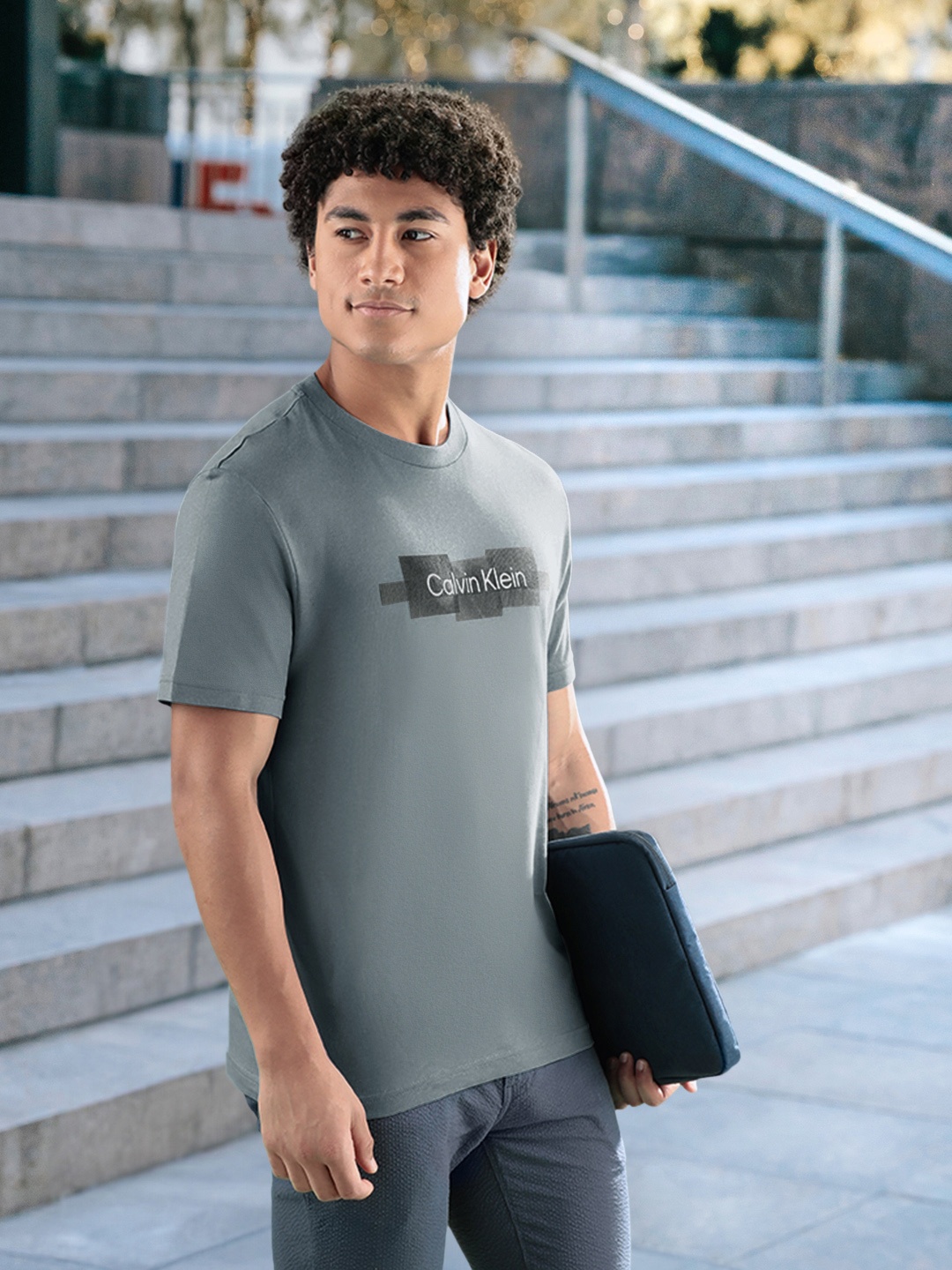 

Calvin Klein Jeans Men Pure Cotton Brand Logo Printed T-shirt, Blue