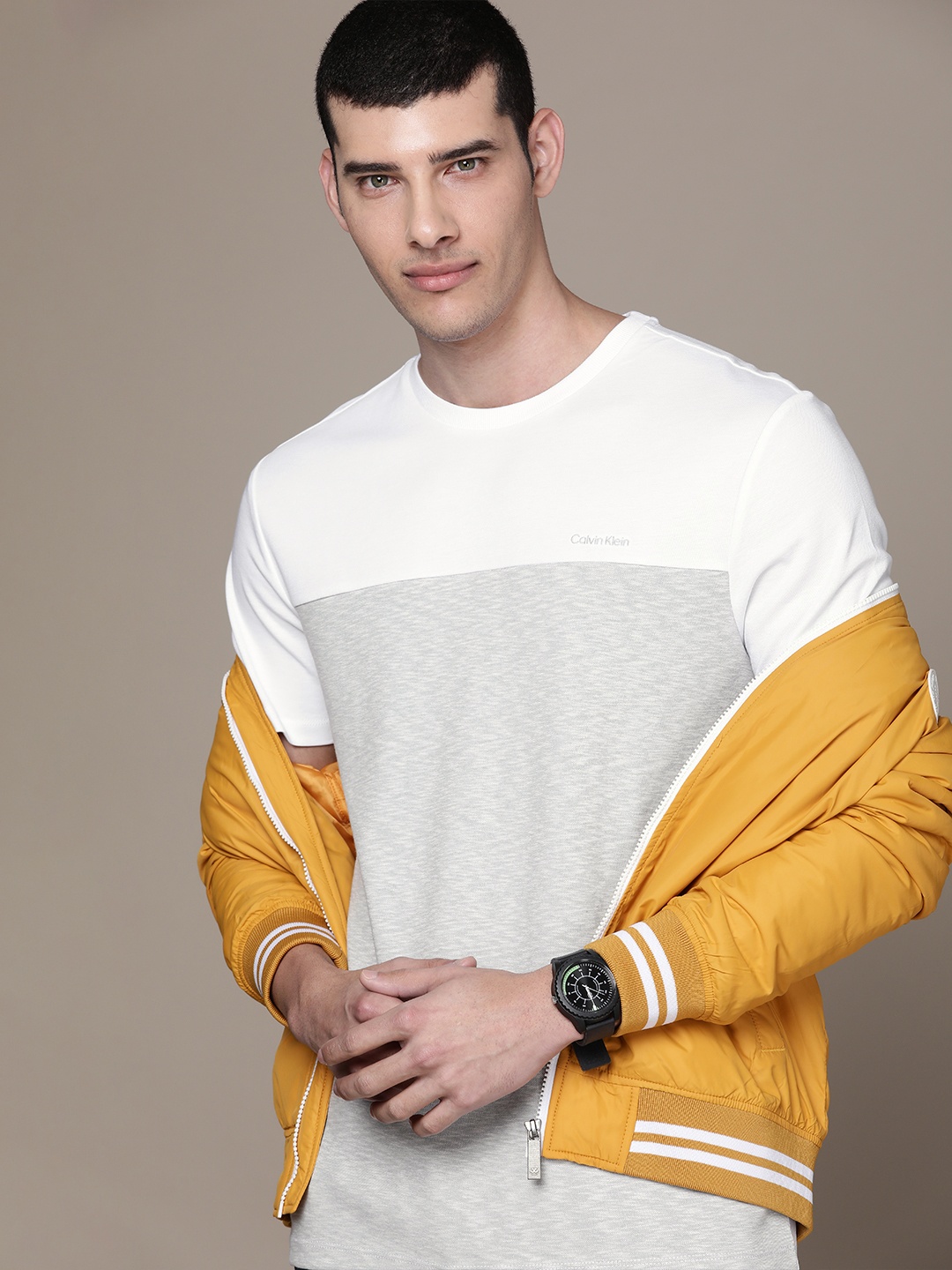 

Calvin Klein Jeans Men Brand Logo Embroidered Colourblocked T-shirt, White