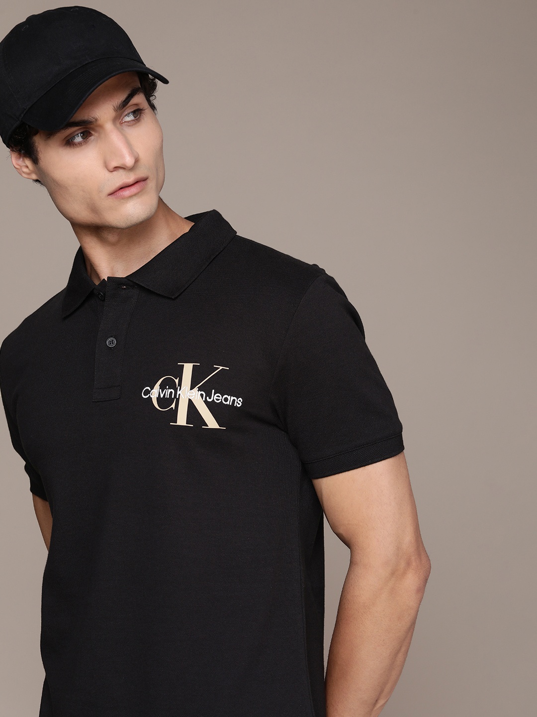 

Calvin Klein Jeans Men Brand Logo Printed Polo Collar Pure Cotton T-shirt, Black