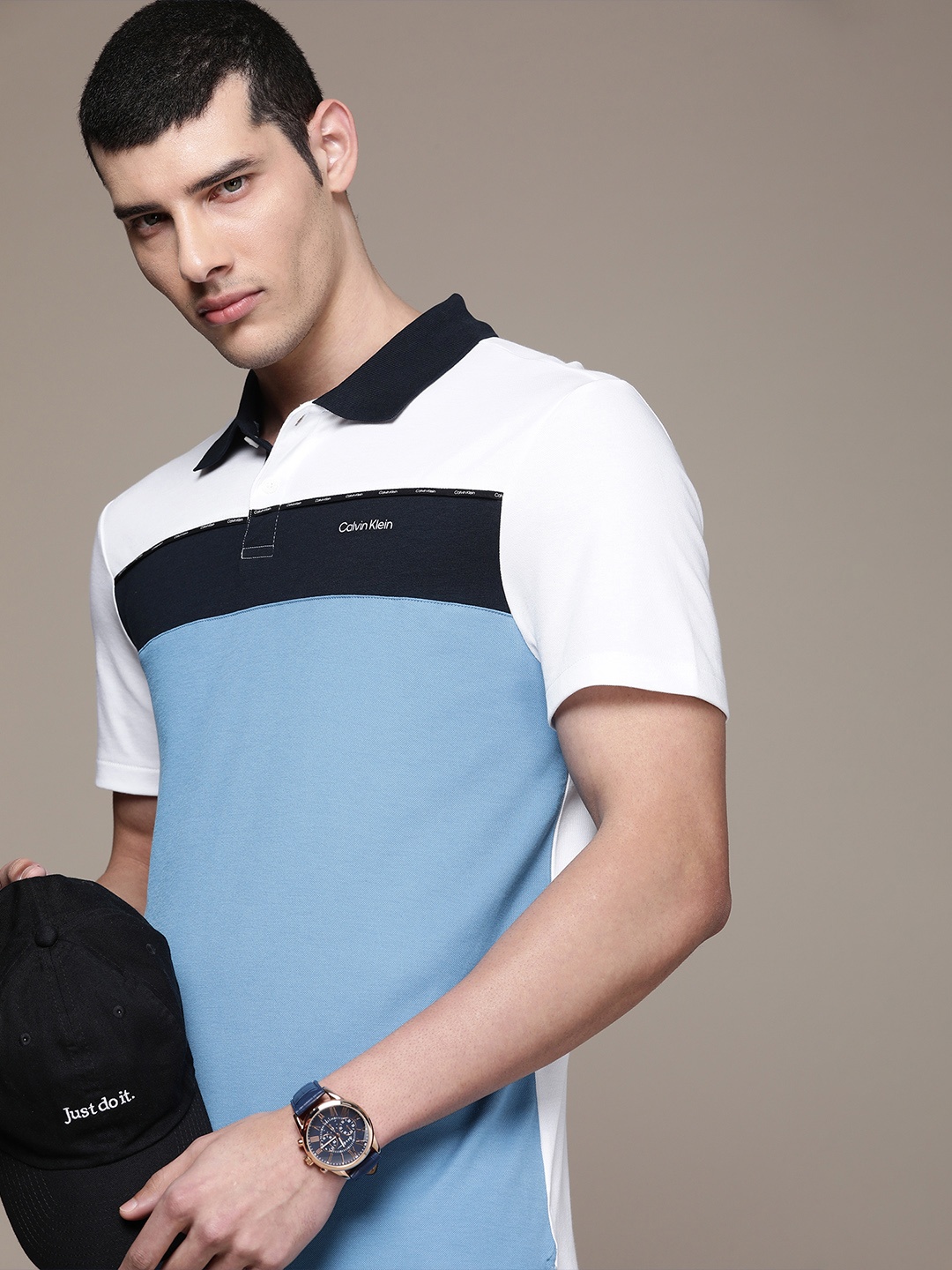 

Calvin Klein Jeans Men Colourblocked Polo Collar T-shirt, White