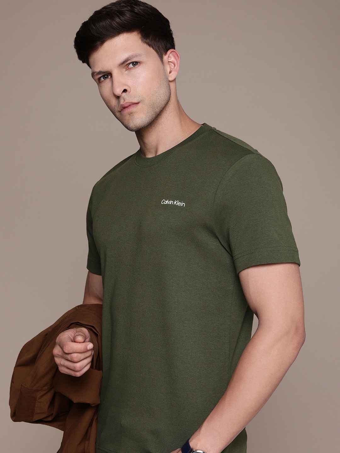 

Calvin Klein Jeans Men Pure Cotton Printed Round Neck T-shirt, Olive