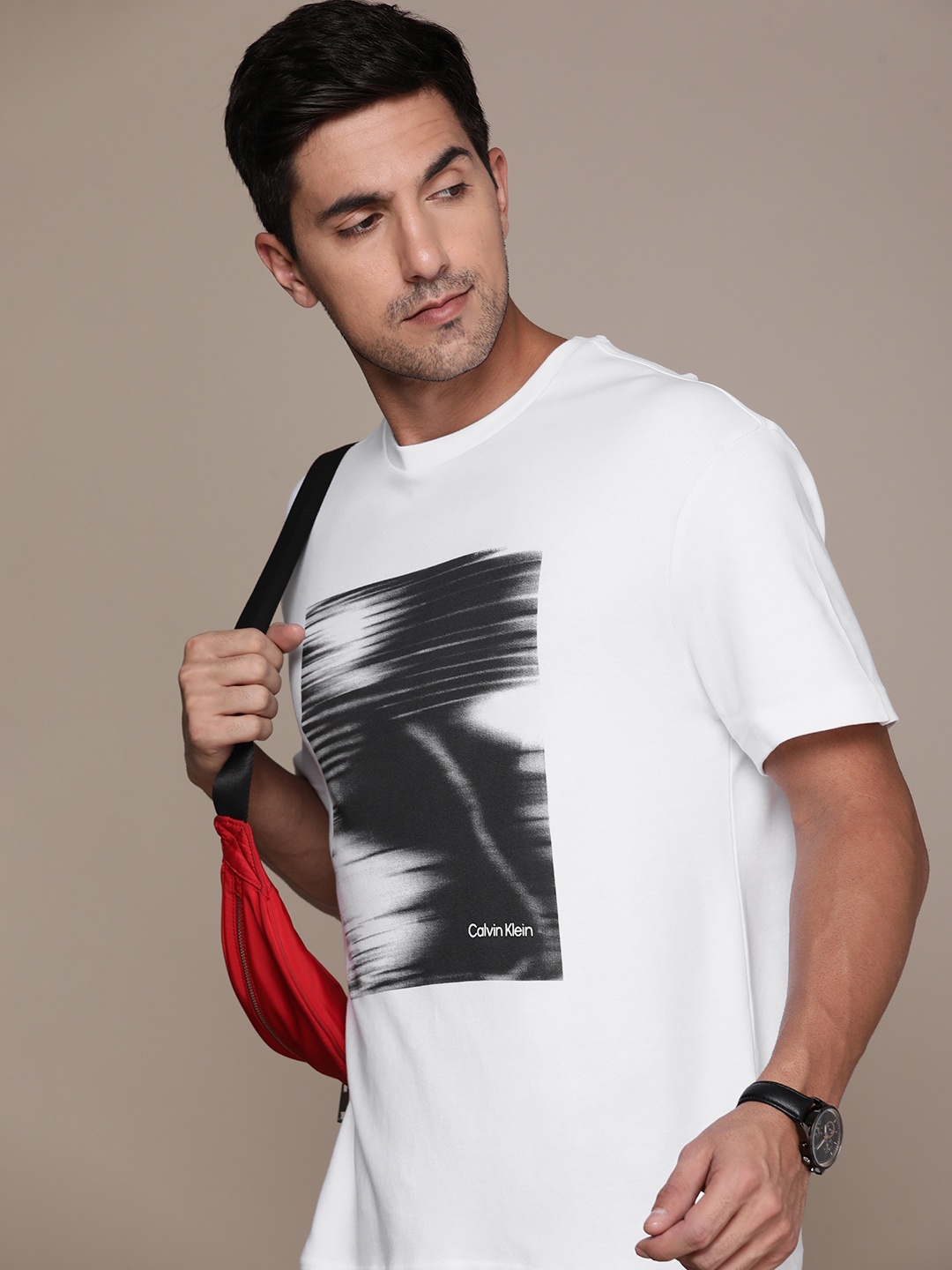 

Calvin Klein Jeans Men Pure Cotton Graphic Printed T-shirt, White