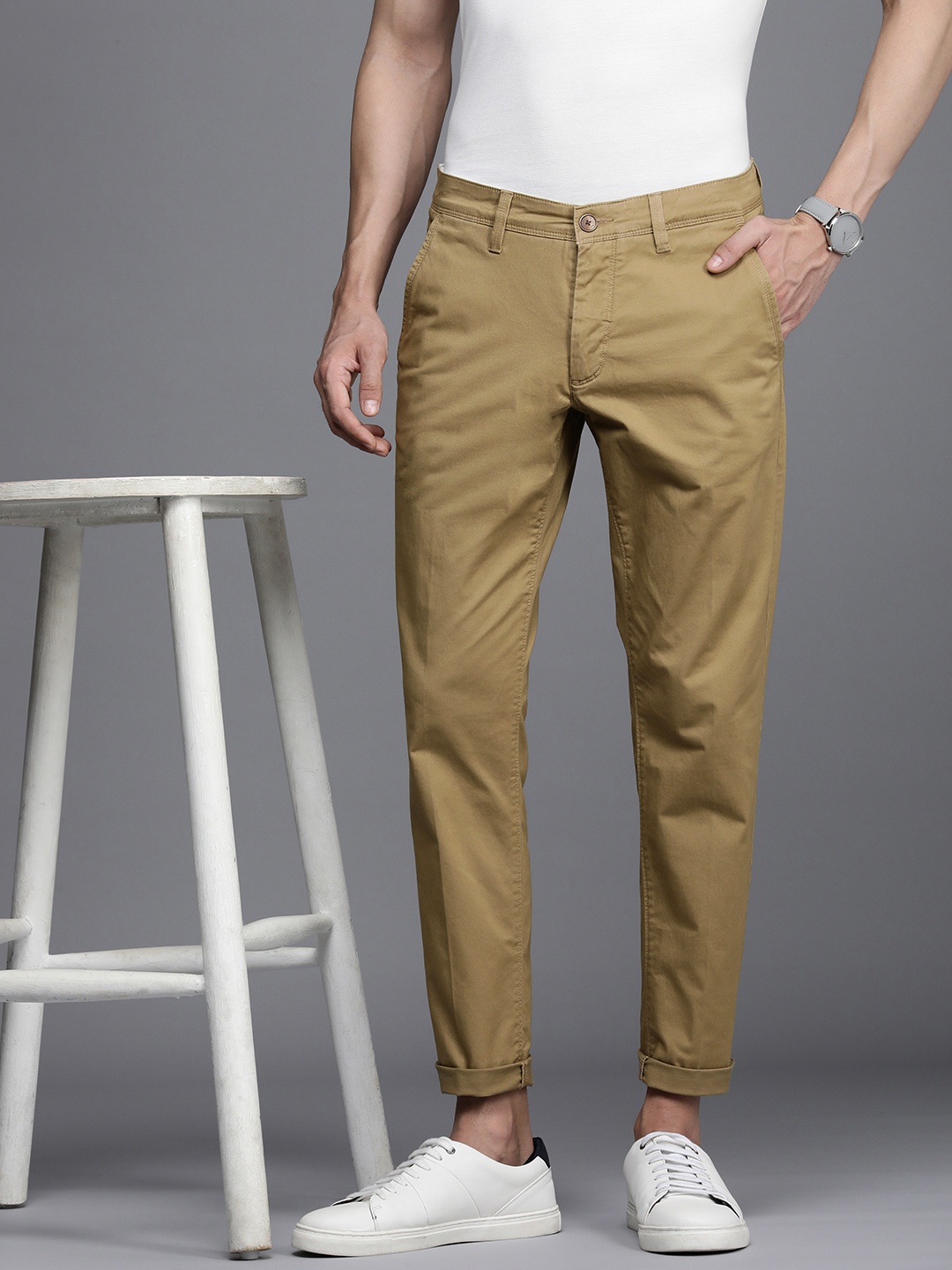 

Louis Philippe Jeans Men Solid Comfort Tapered Fit Low-Rise Trousers, Khaki