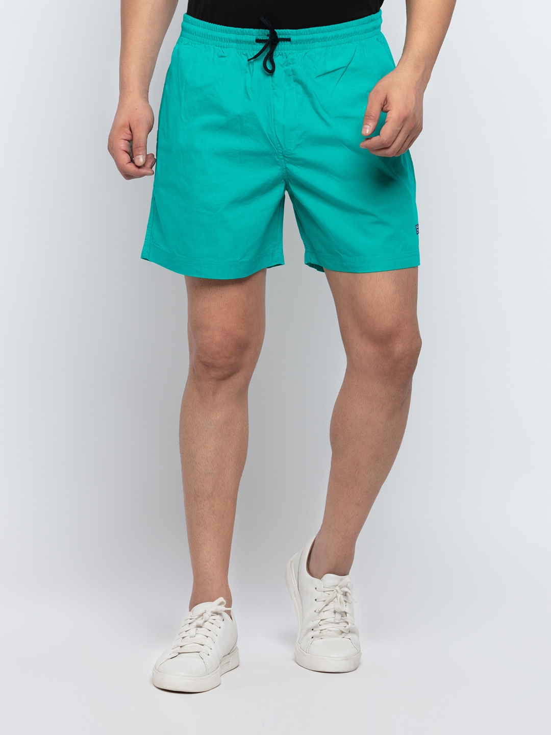 

Status Quo Men Mid Rise Cotton Shorts, Green