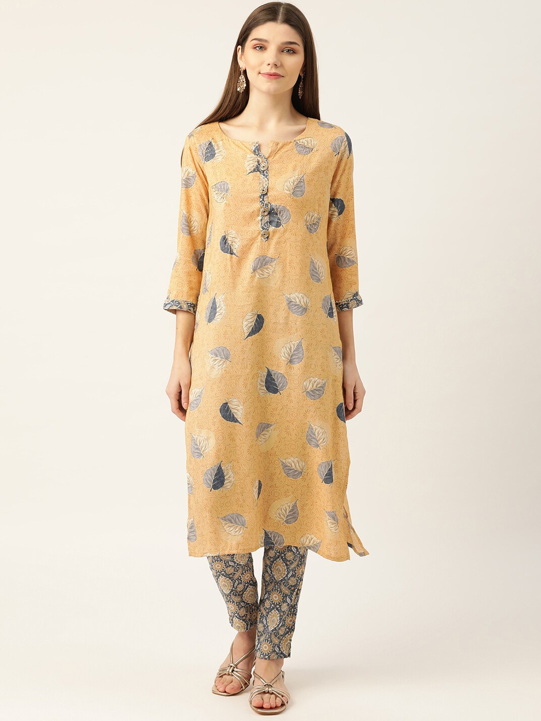 

INDYES Women Floral Printed Kurta with Trousers, Yellow