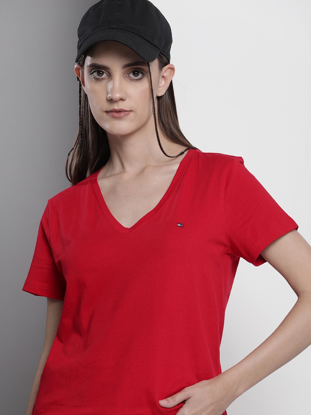 

Tommy Hilfiger Women Pure Cotton V-Neck T-shirt, Red