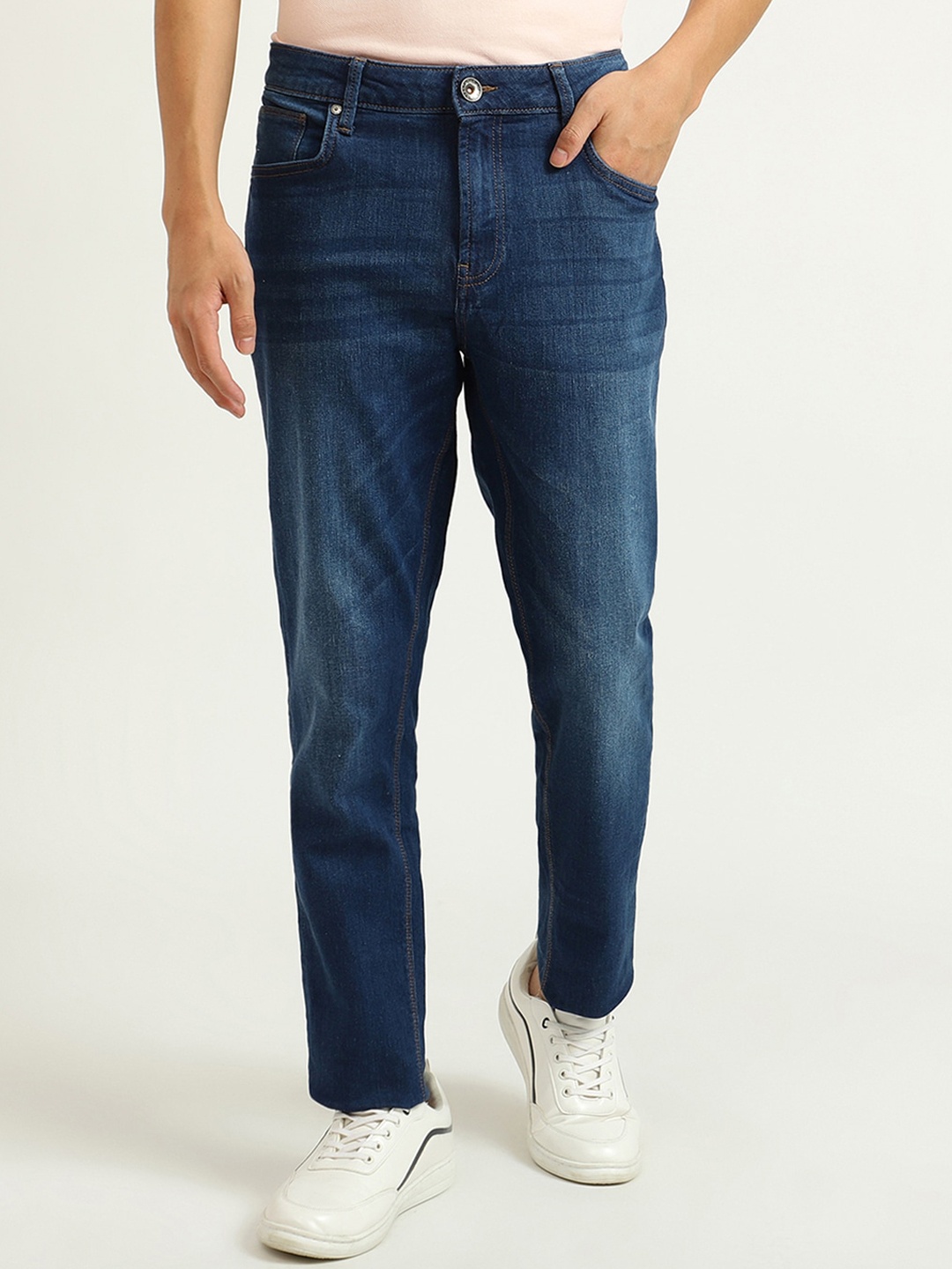 

United Colors of Benetton Men Skinny Fit Cotton Light Fade Jeans, Blue