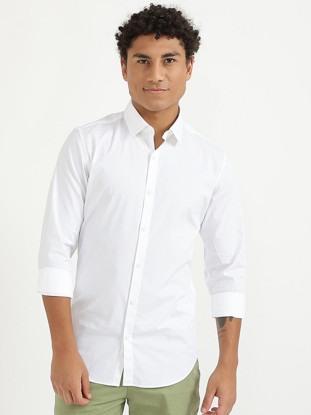 

United Colors of Benetton Men Slim Fit Cotton Casual Shirt, White