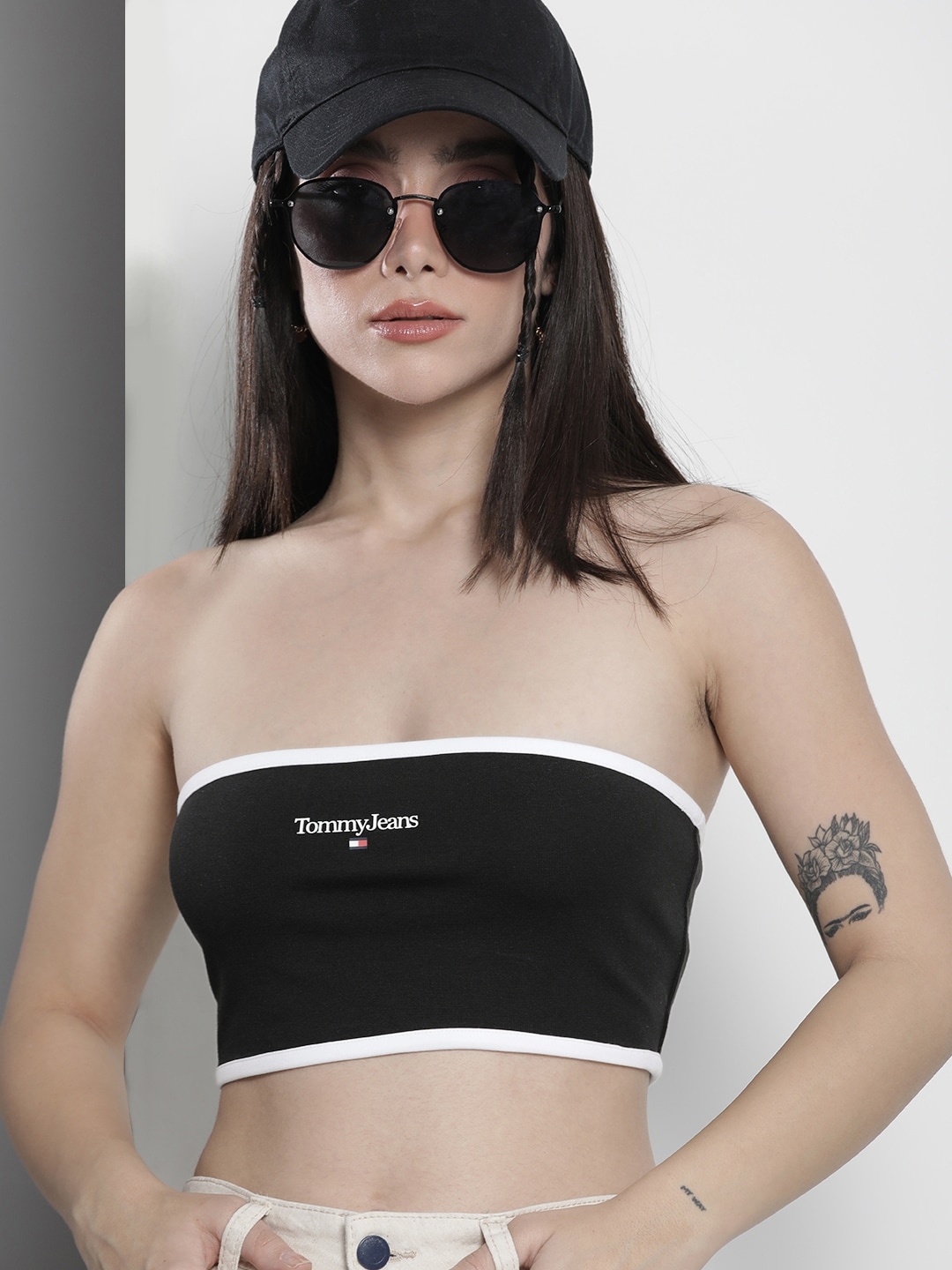 

Tommy Hilfiger Brand Logo Print Tube Top, Black