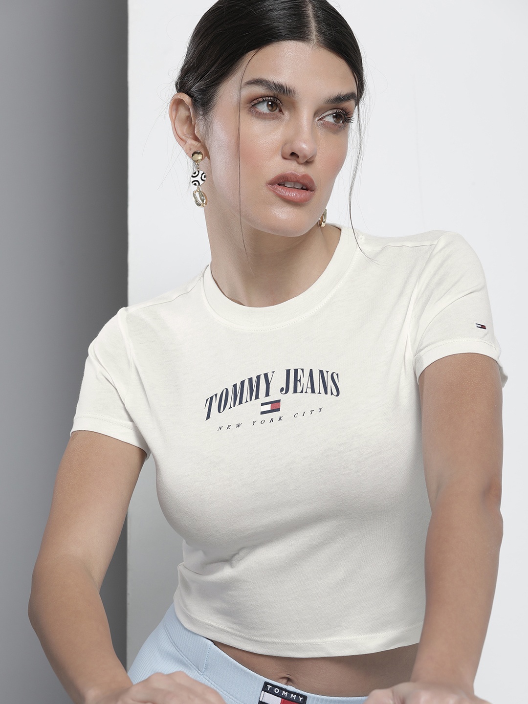 

Tommy Hilfiger Women Sustainable Brand Logo Printed Round Neck T-shirt, Cream