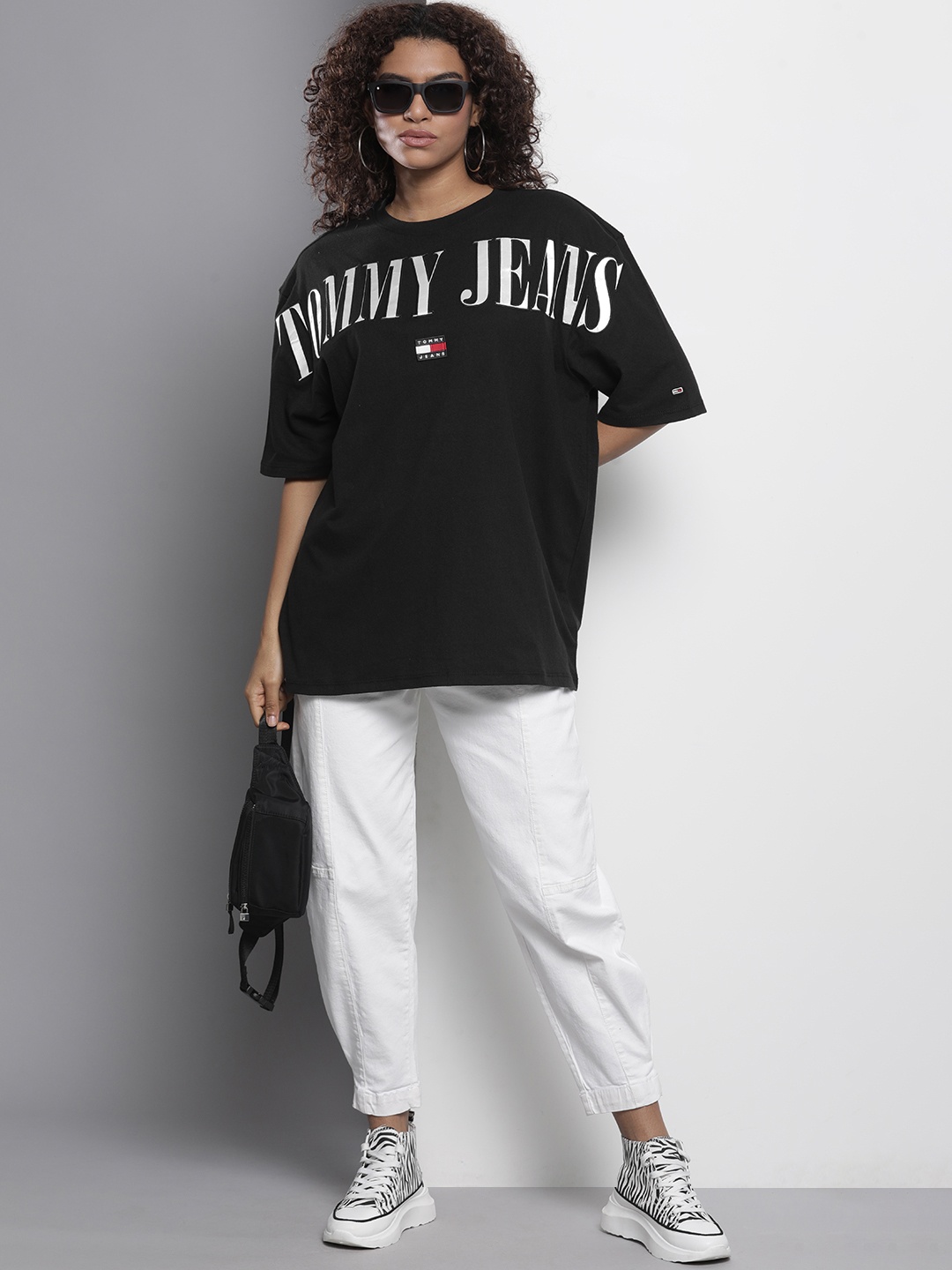 

Tommy Hilfiger Women Sustainable Pure Cotton Brand Logo Printed Oversized T-shirt, Black