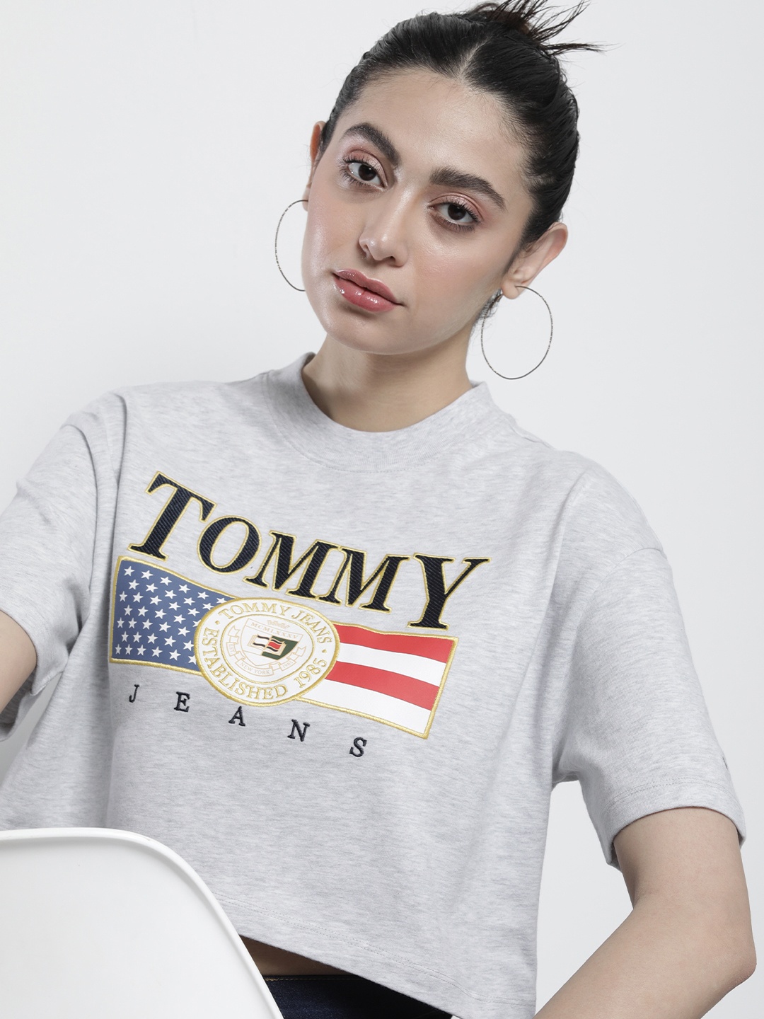 

Tommy Hilfiger Women Brand Logo Embroidered Drop-Shoulder Sleeves Pure Cotton Boxy T-shirt, Grey melange