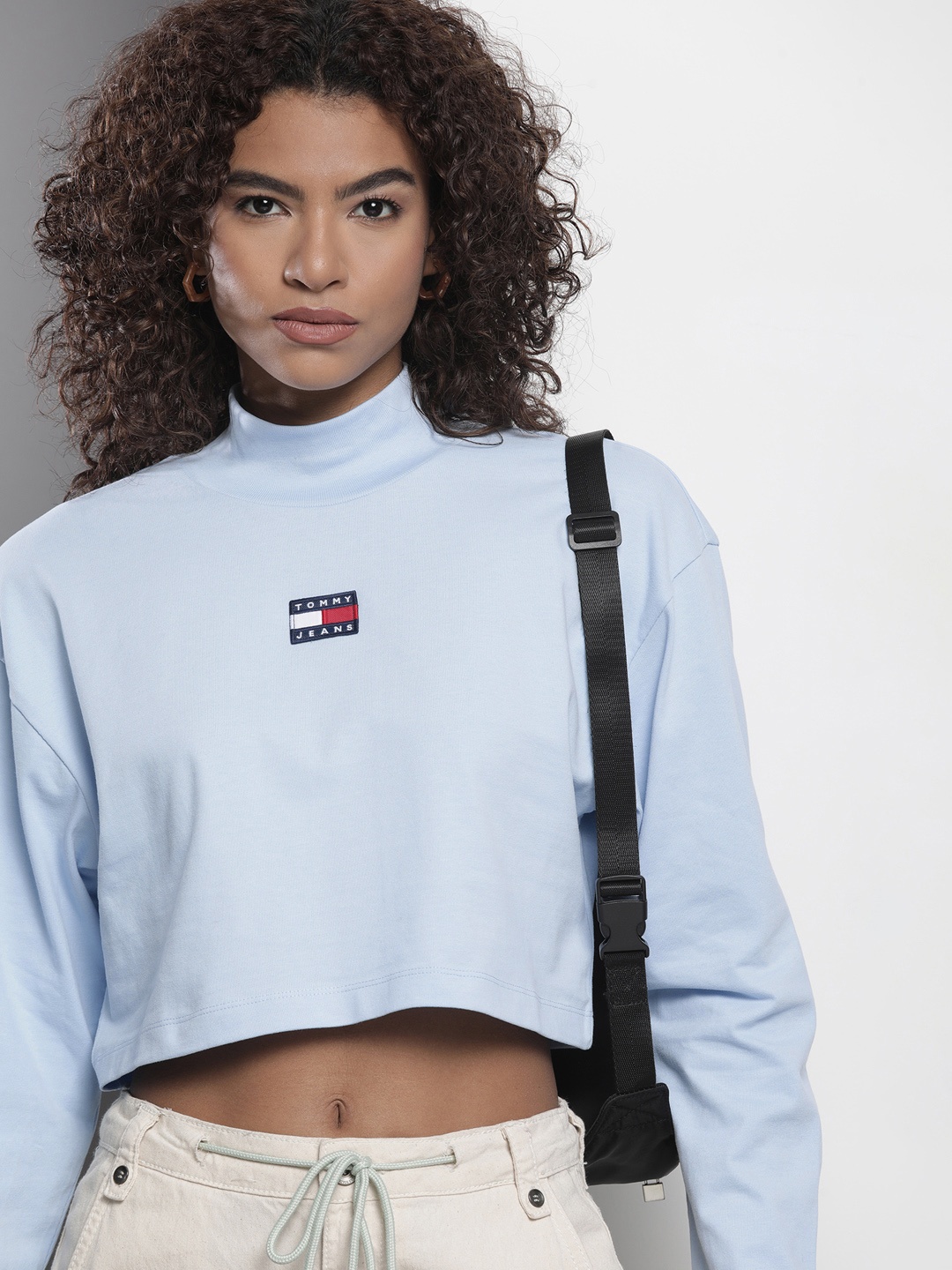 

Tommy Hilfiger Women Brand Logo High Neck Pure Cotton Applique T-shirt, Blue