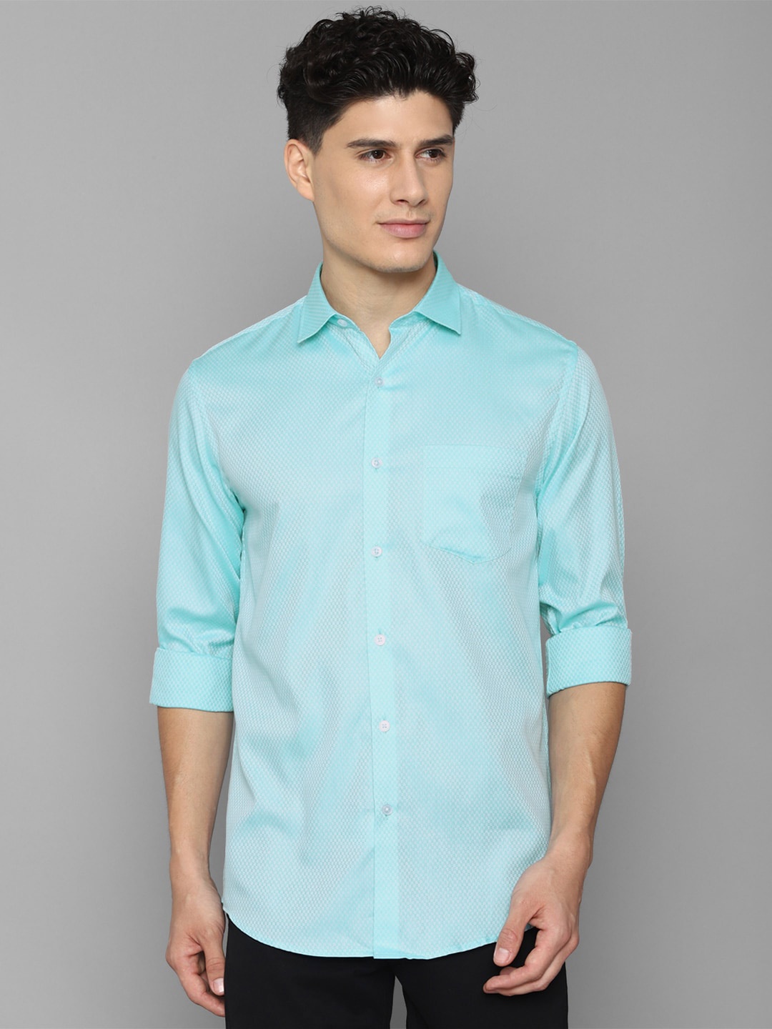 

Allen Solly Men Comfort Slim Fit Cotton Casual Shirt, Sea green