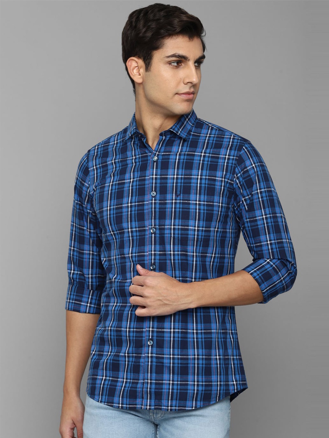 

Allen Solly Men Comfort Slim Fit Checked Cotton Casual Shirt, Blue