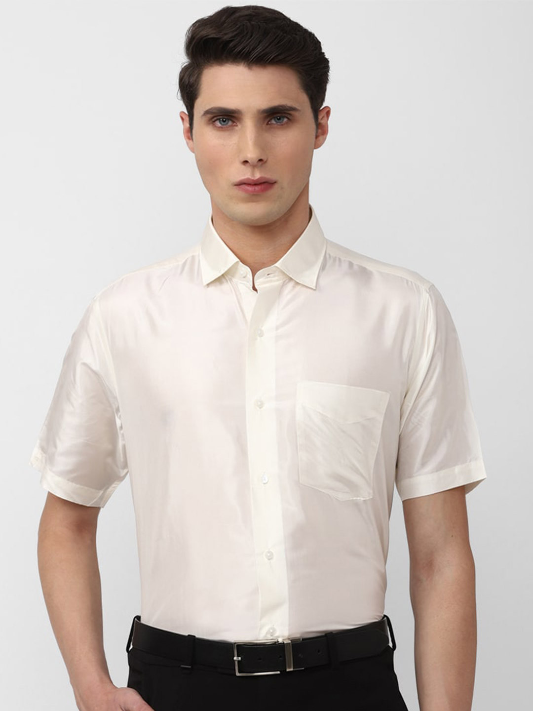 

Van Heusen Men Pure Silk Formal Shirt, Cream
