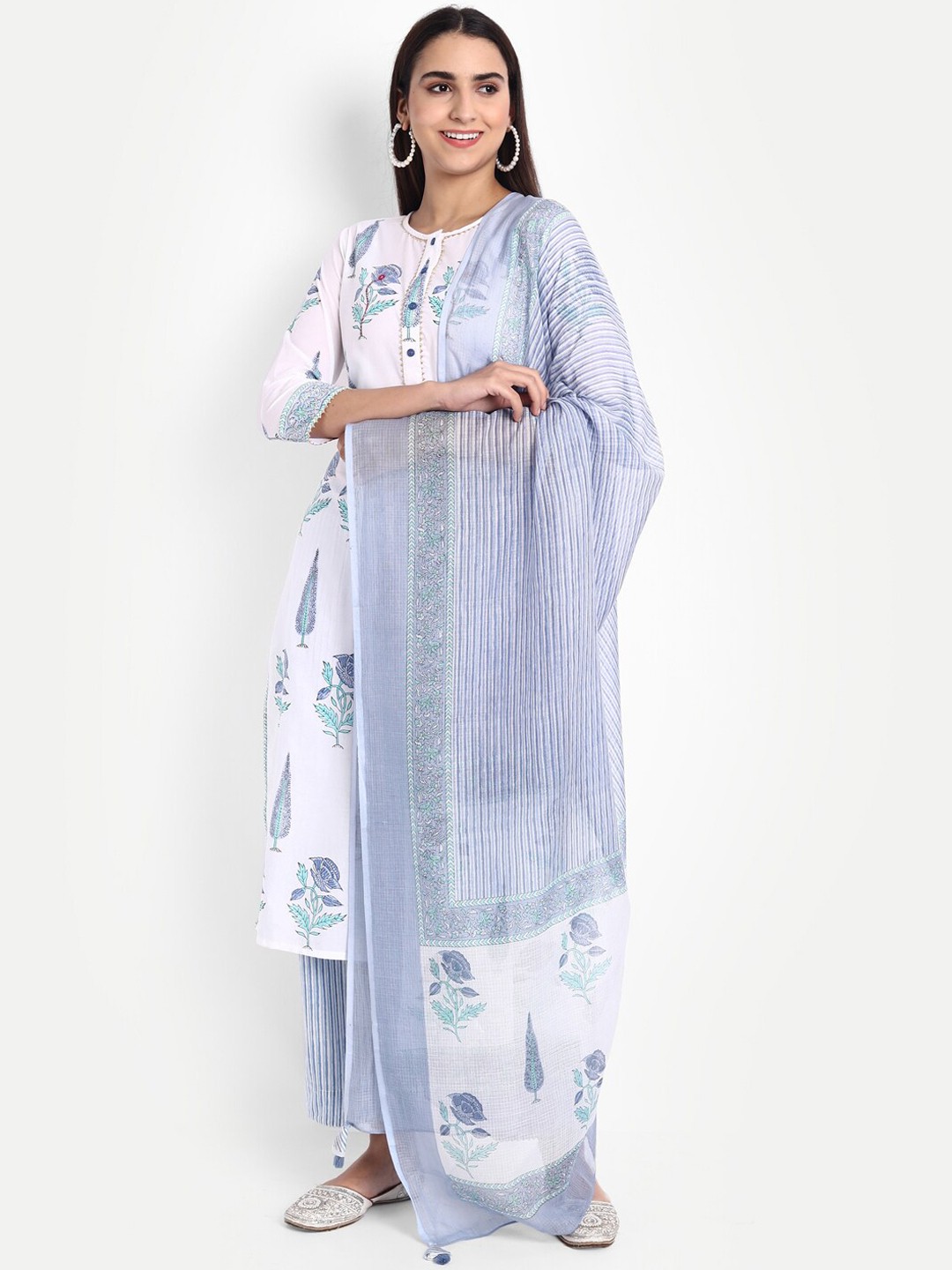 

fabGLOBAL Women Ethnic Motifs Printed Pure Cotton Kurta with Trousers, Blue