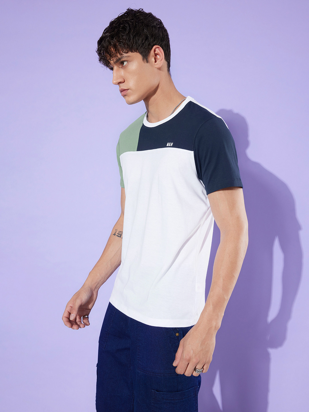 

Mast & Harbour Colourblocked Pure Cotton Casual T-shirt, White