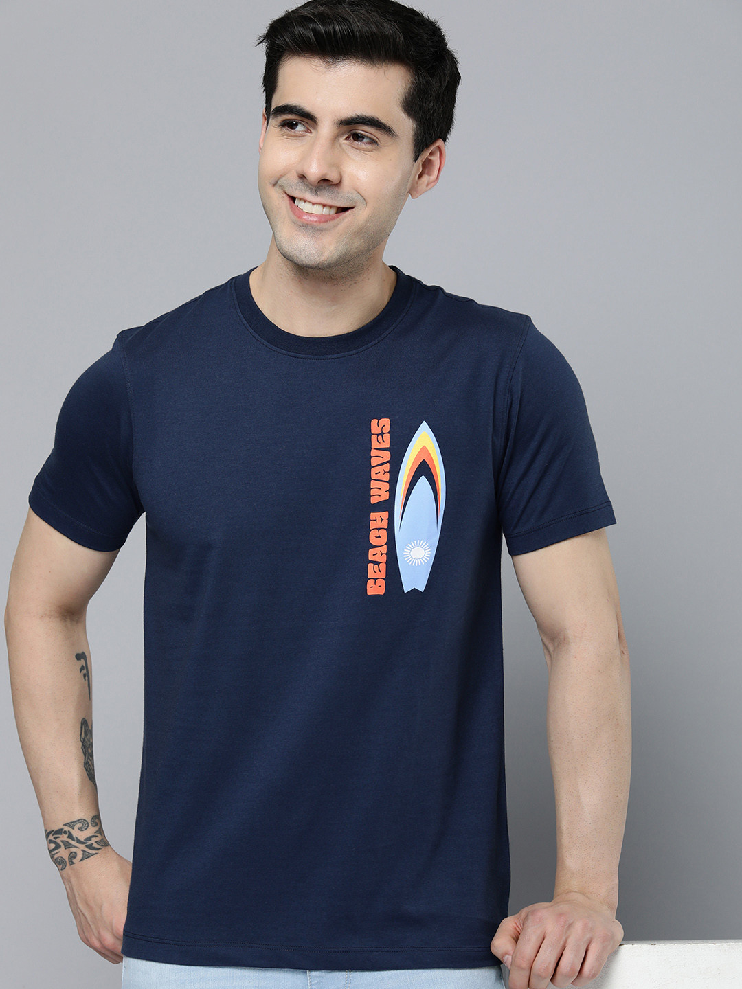 

Mast & Harbour Men Nautical Printed Round Neck T-shirt, Navy blue