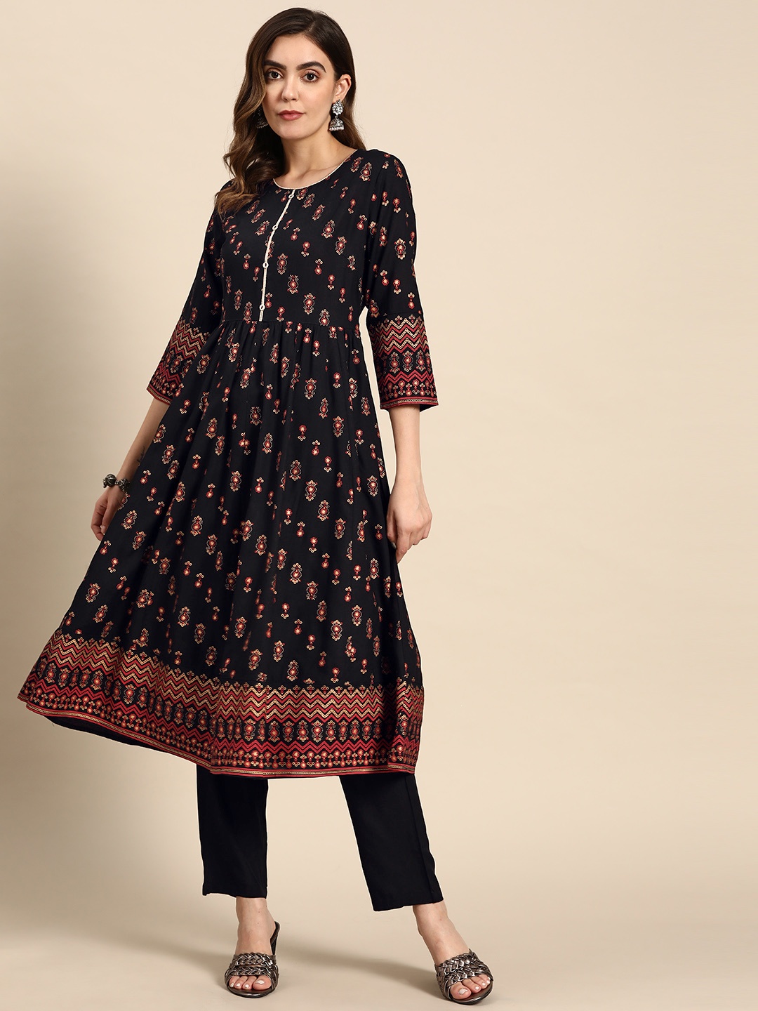 

all about you Women Ethnic Motifs Printed Regular Kurta with Trouser, Black