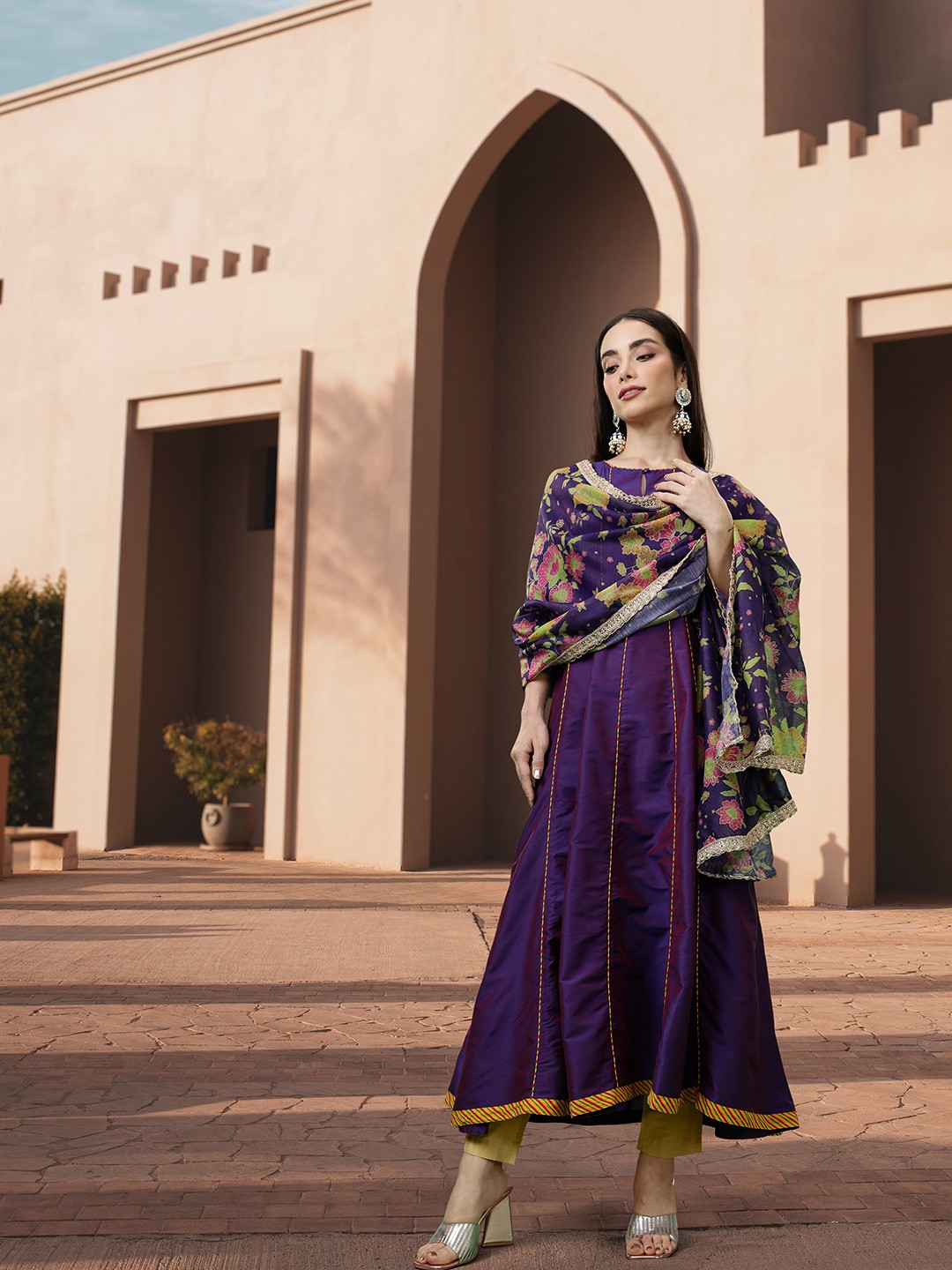 

all about you Women Keyhole Neck A-Line Kurta & Dupatta, Purple