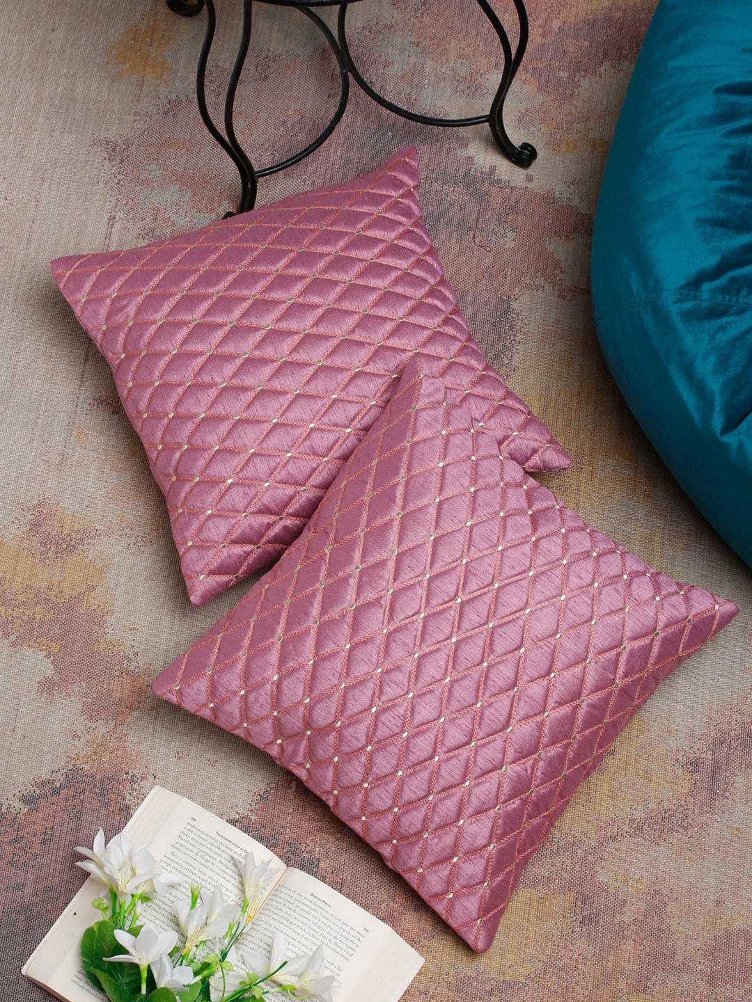 

SOKNACK Purple Set of 2 Geometric Square Cushion Covers