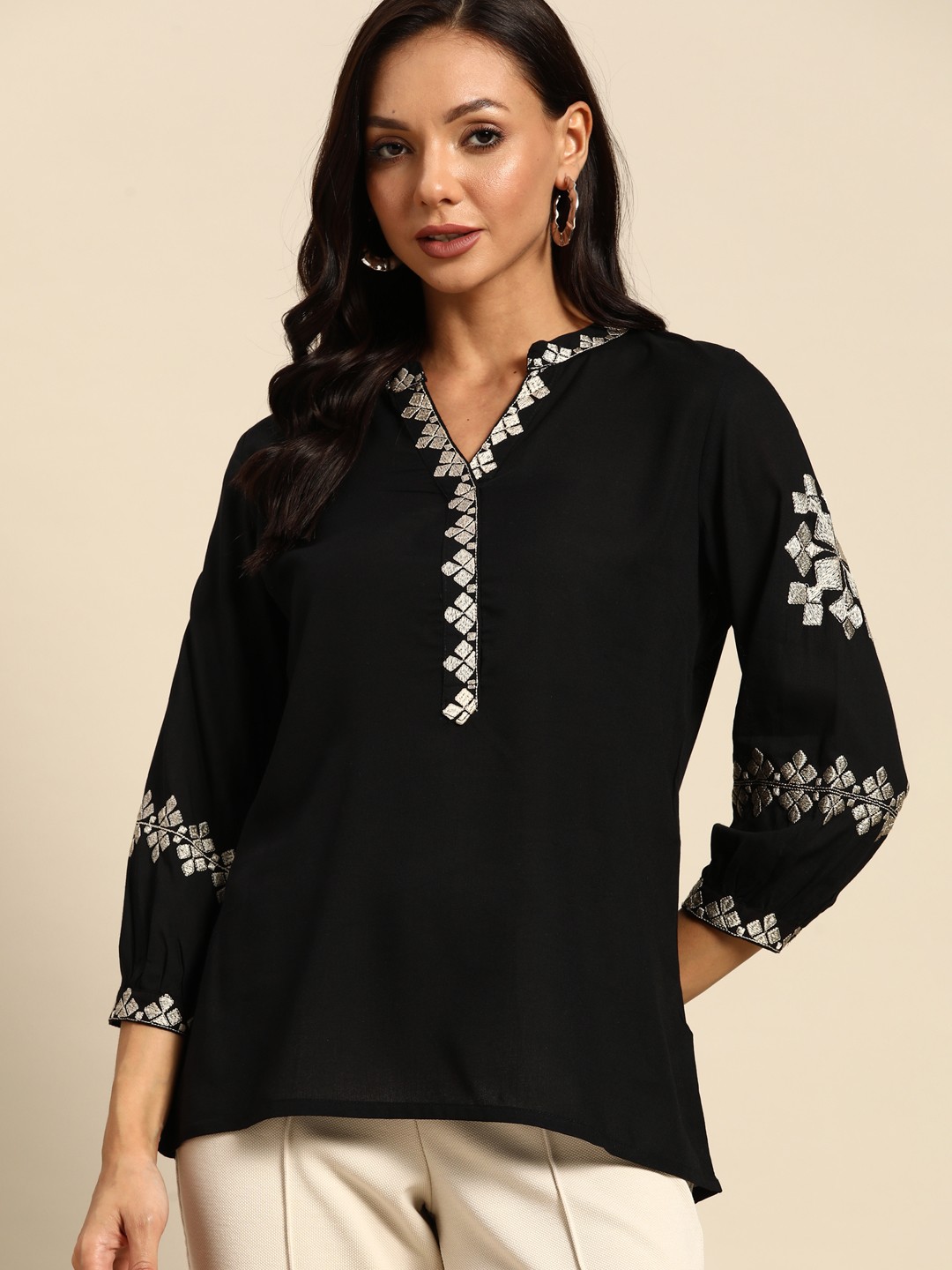 

all about you Embroidered Puff Sleeves Tunic, Black