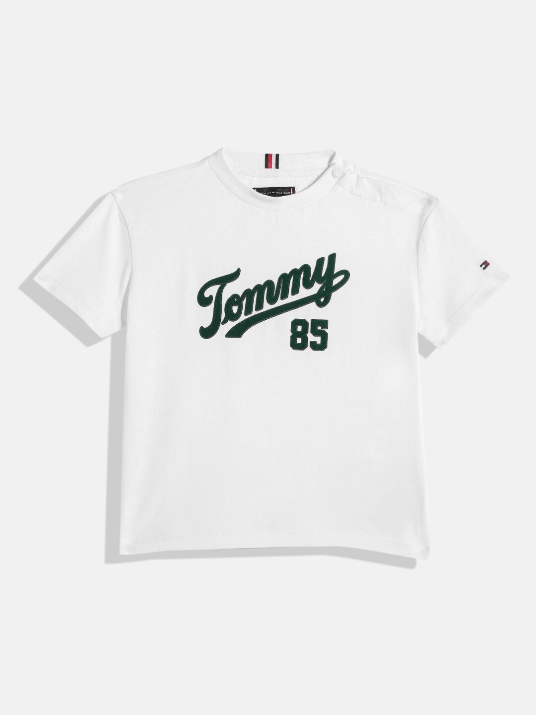 

Tommy Hilfiger Boys Brand Logo Printed Pure Cotton T-shirt, White