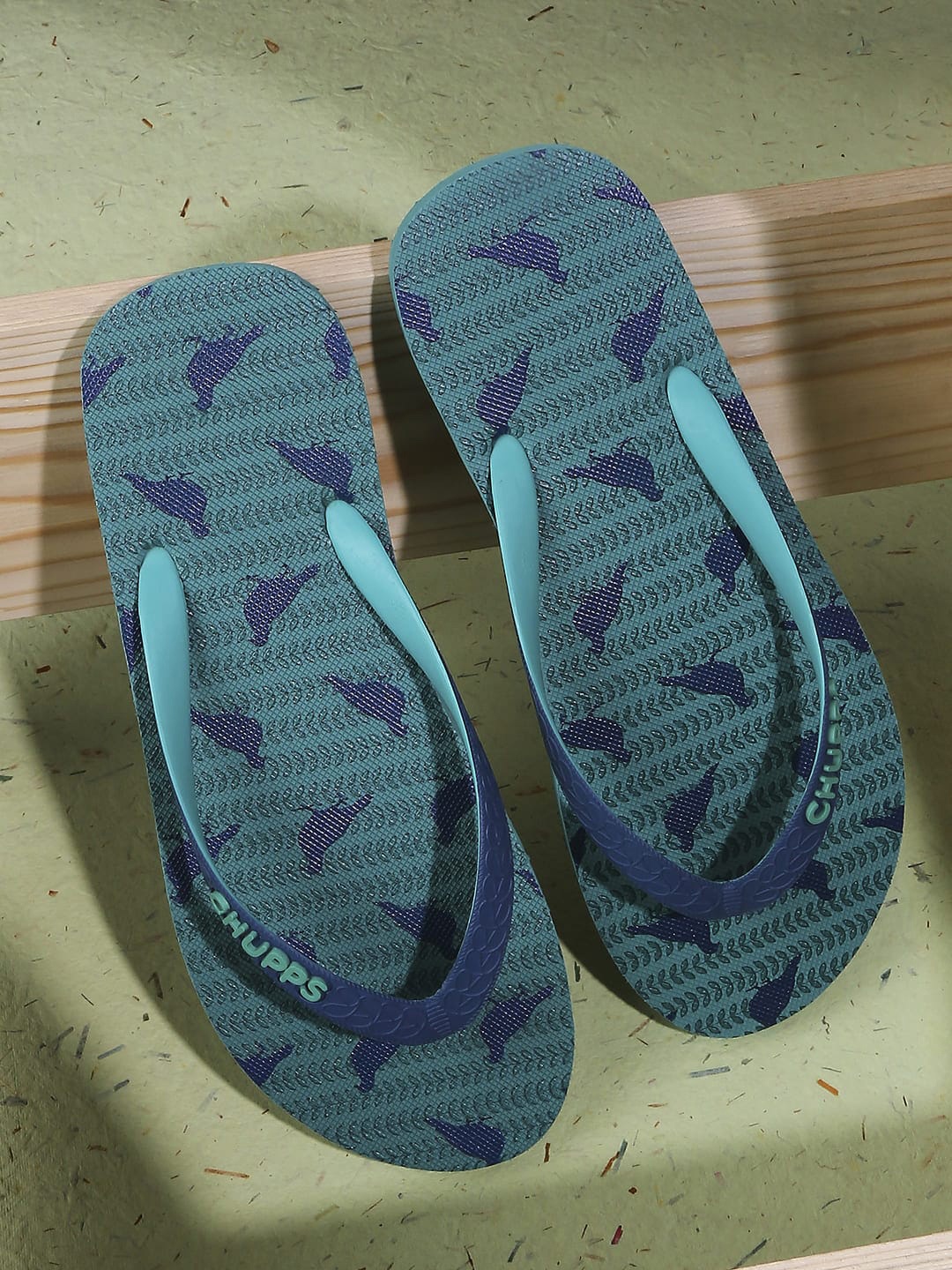 

CHUPPS Women Printed Rubber Thong Flip-Flops, Green