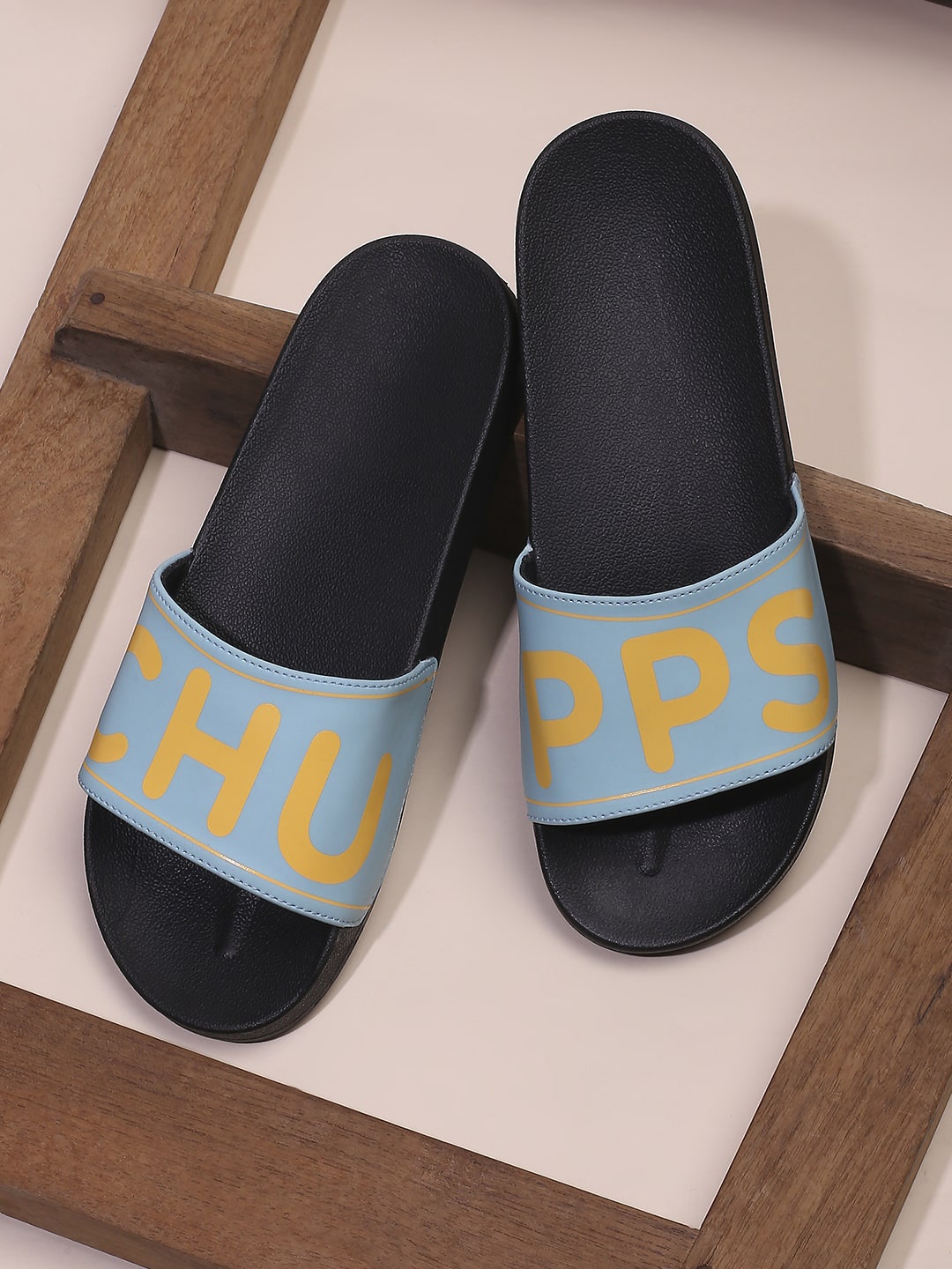 

CHUPPS Women Rubber Sliders, Blue