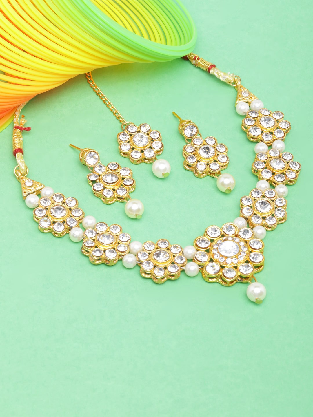 

DIVA WALK Gold-Plated Kundan-Studded & Pearl Beaded Jewellery Set