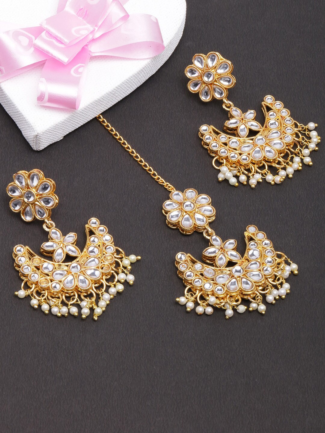 

DIVA WALK Gold-Plated Stone Studded & Beaded Jewellery Set