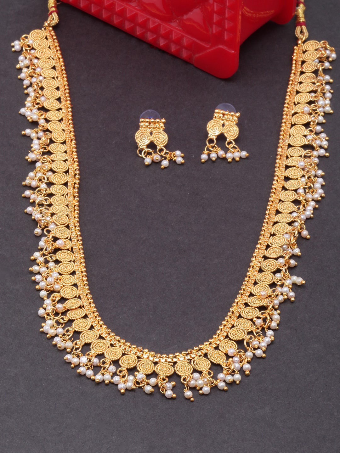 

DIVA WALK Gold-Plated Stone Studded & Beaded Jewellery Set