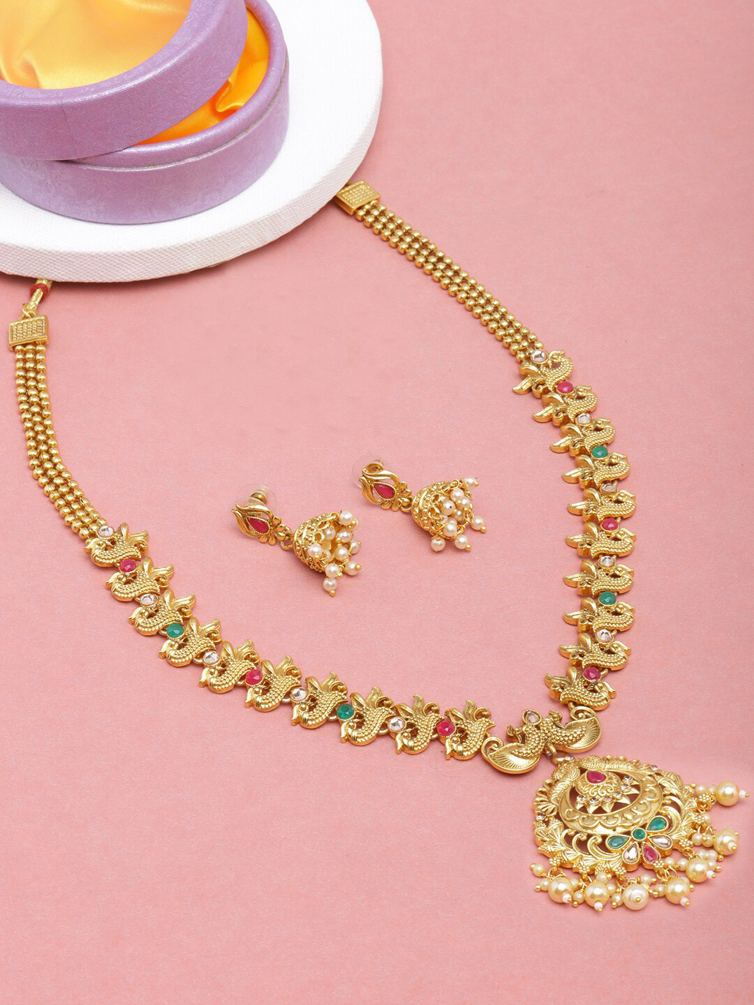 

DIVA WALK Gold-Plated Studded Jewellery Set