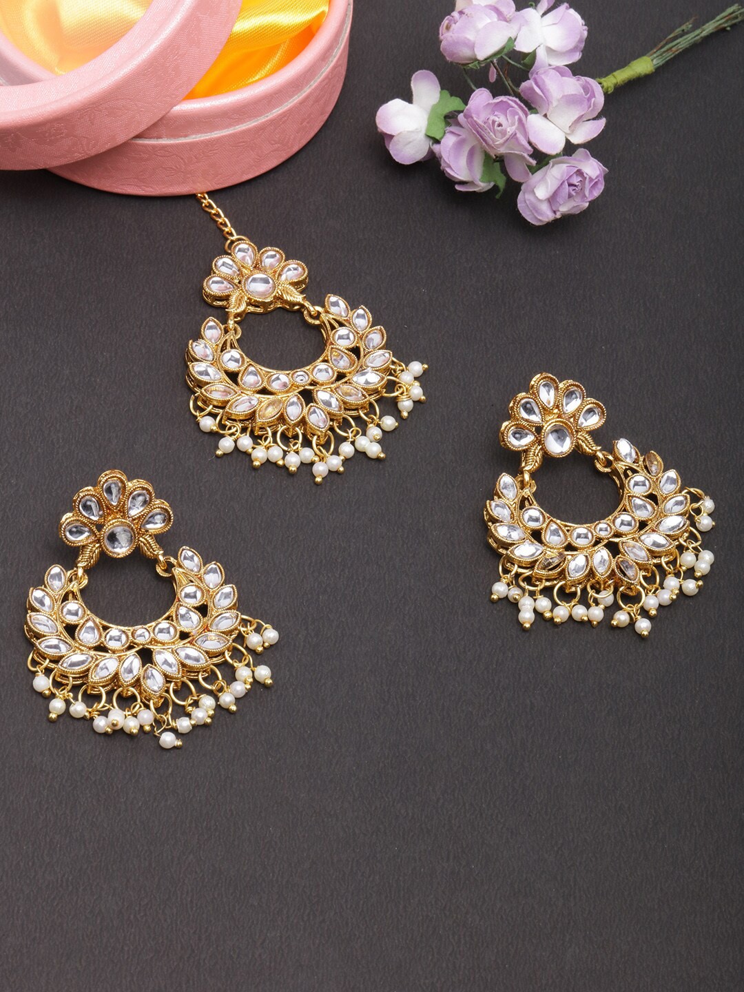 

DIVA WALK Women Gold-Plated Stone Studded & Beaded Maang Tika and Earrings, White