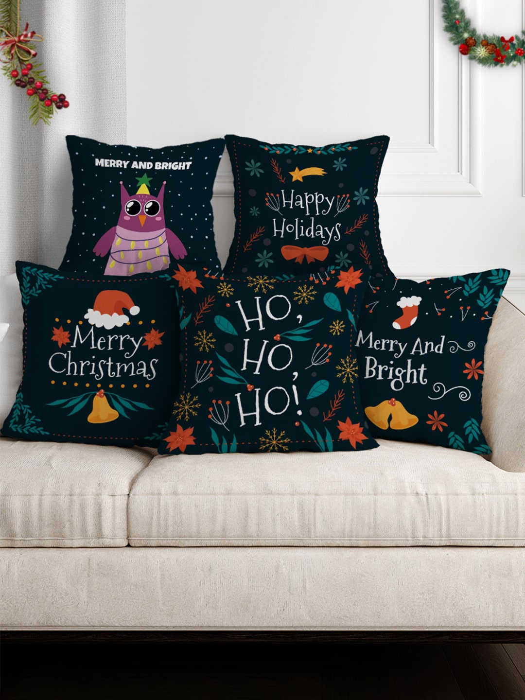 

Crazy Corner Black & White Set of 5 Abstract Satin Square Cushion Covers