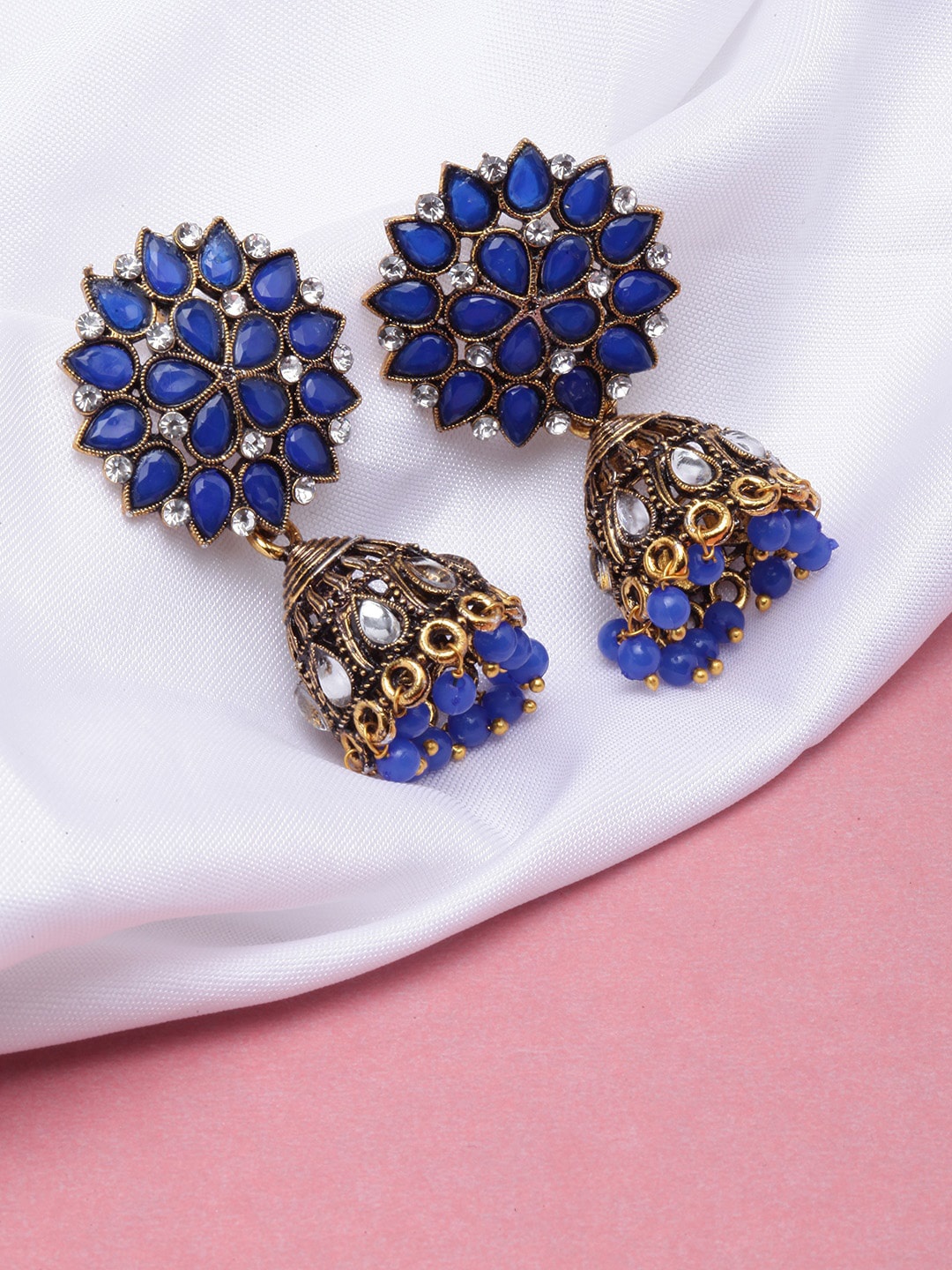 

DIVA WALK Gold-Plated Dome Shaped Drop Earrings