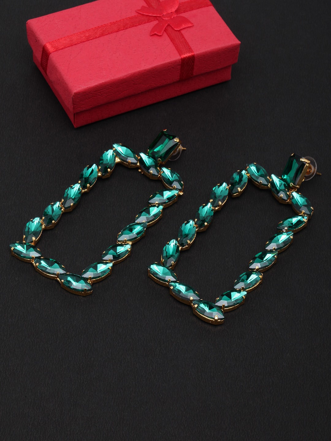 

DIVA WALK Gold-Plated Geometric Drop Earrings