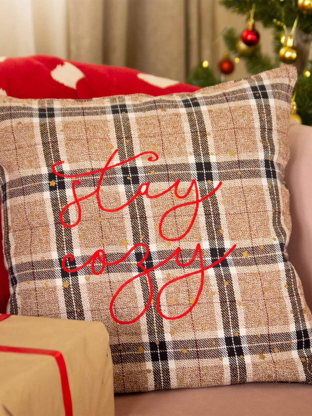 

BandBox Grey & Beige Checked Cotton Square Cushion Cover