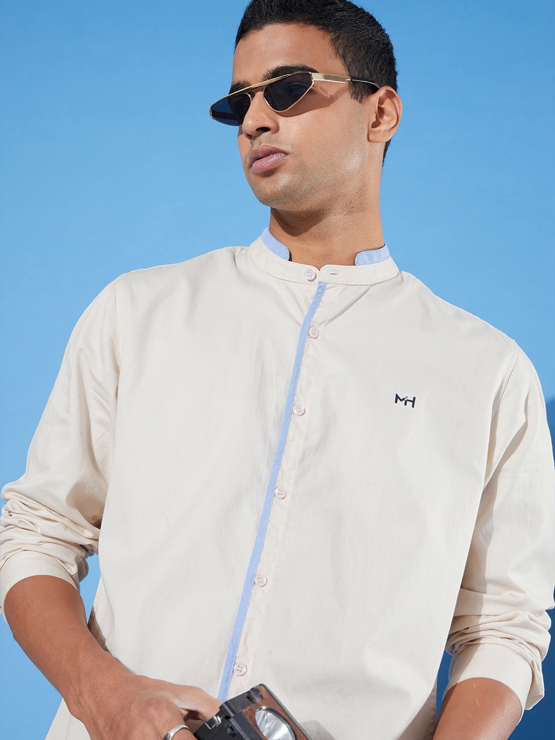 

Mast & Harbour Solid Pure Cotton Casual Shirt, Beige