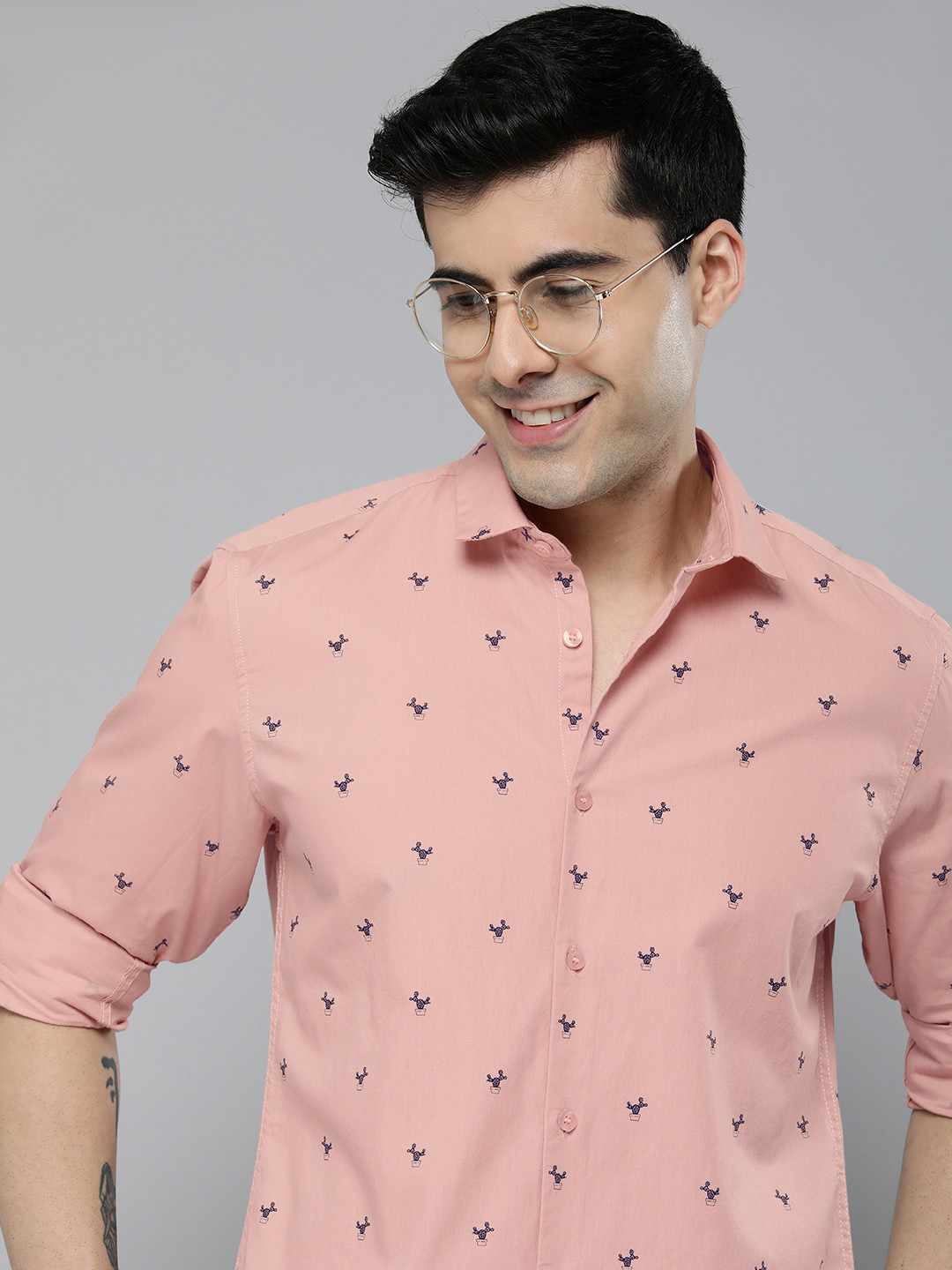 

Mast & Harbour Men Pure Cotton Printed Casual Shirt, Peach