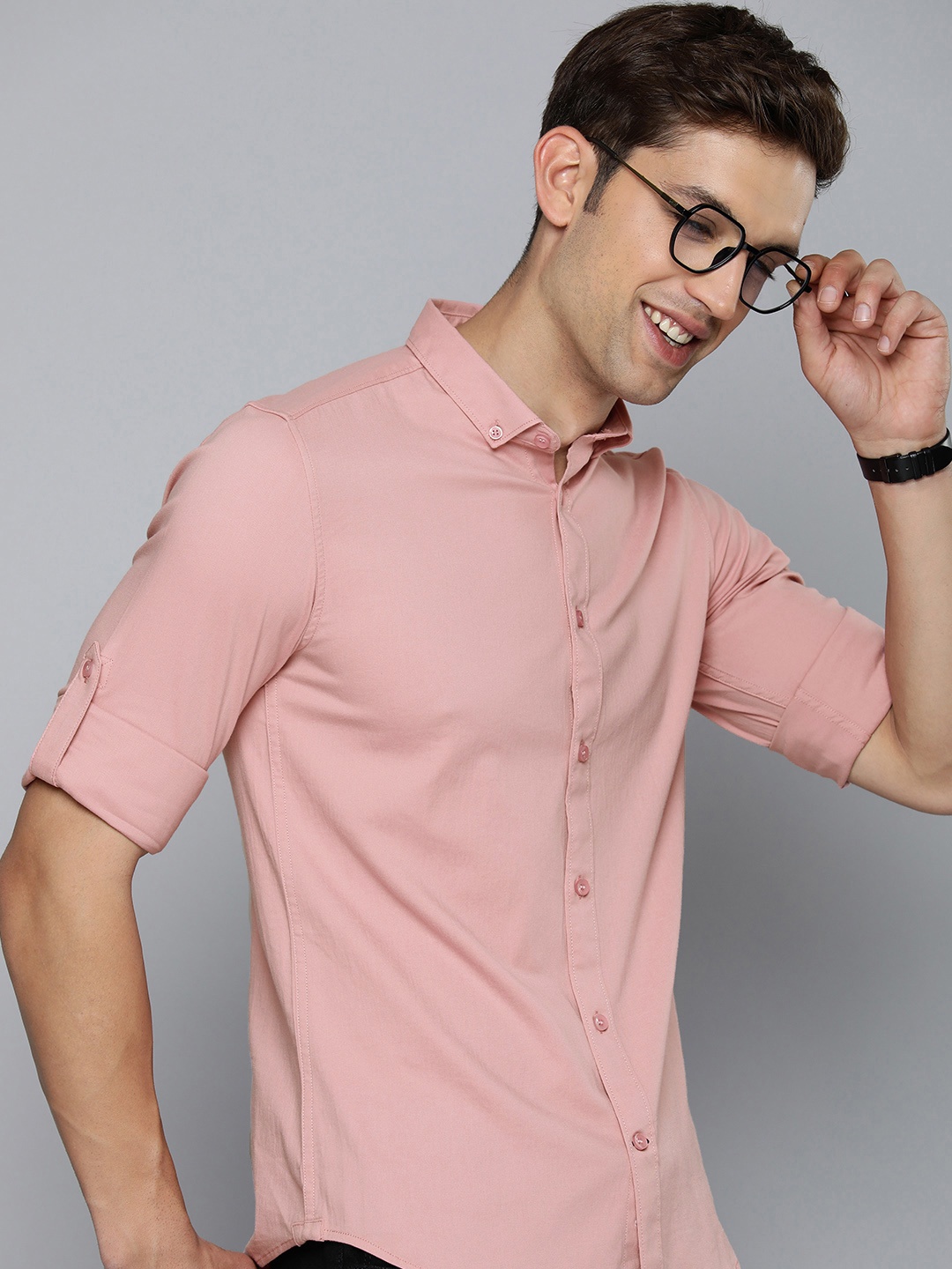 

Mast & Harbour Solid Regular Fit Roll-Up Sleeves Casual Shirt, Peach