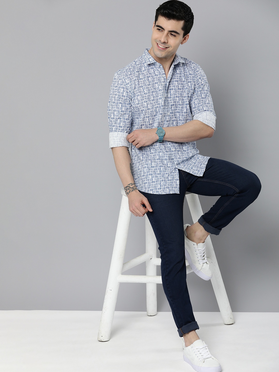 

Mast & Harbour Men Pure Cotton Checked Casual Shirt, White