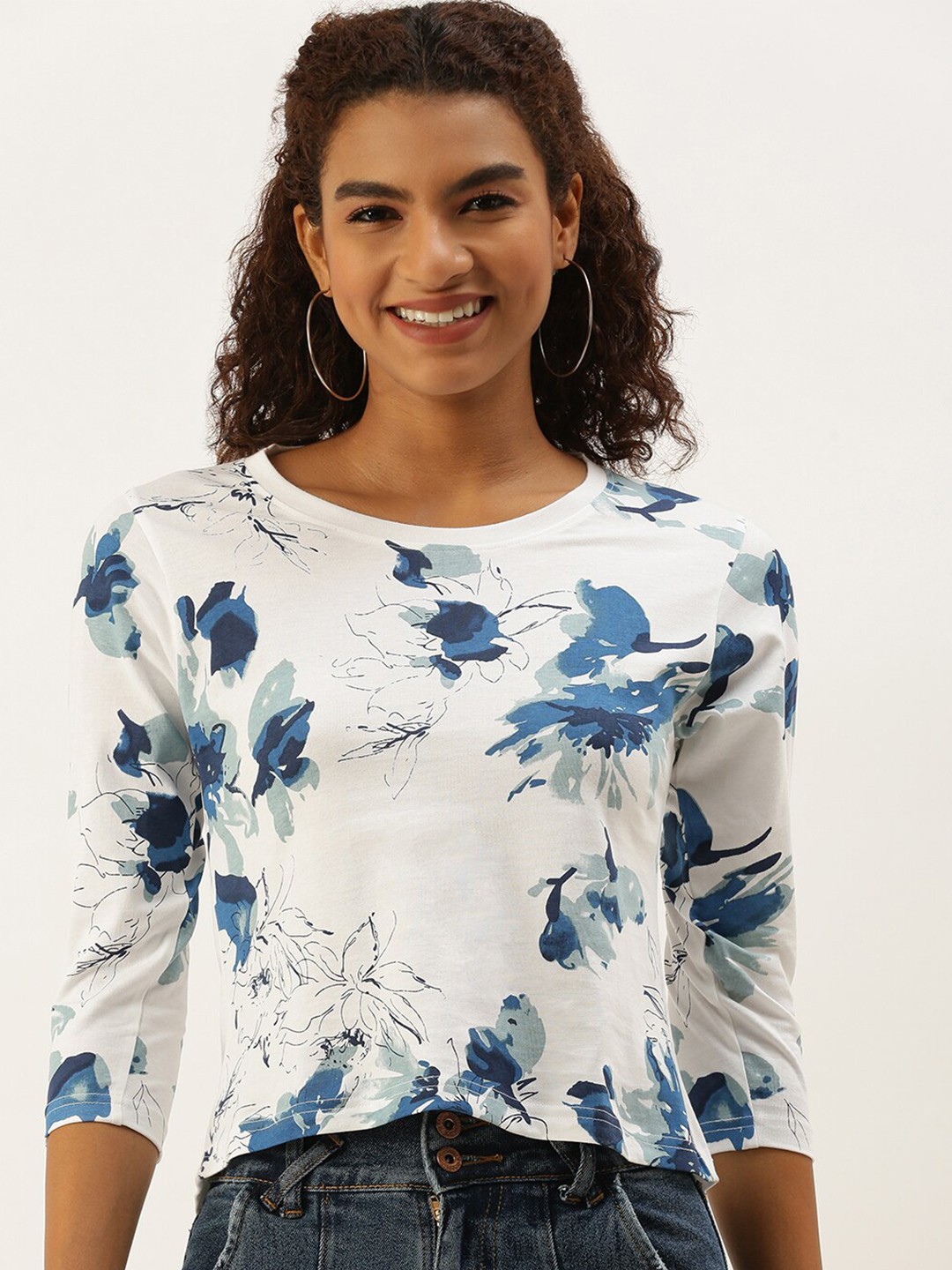 

Kryptic Women Floral Printed Slim Fit T-shirt, White