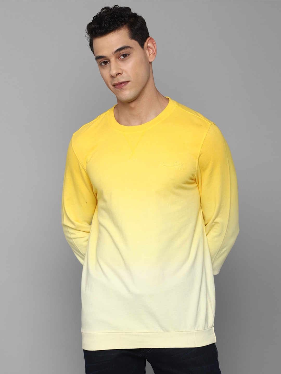 

Allen Solly Sport Men Long Sleeve Sweatshirt, Yellow