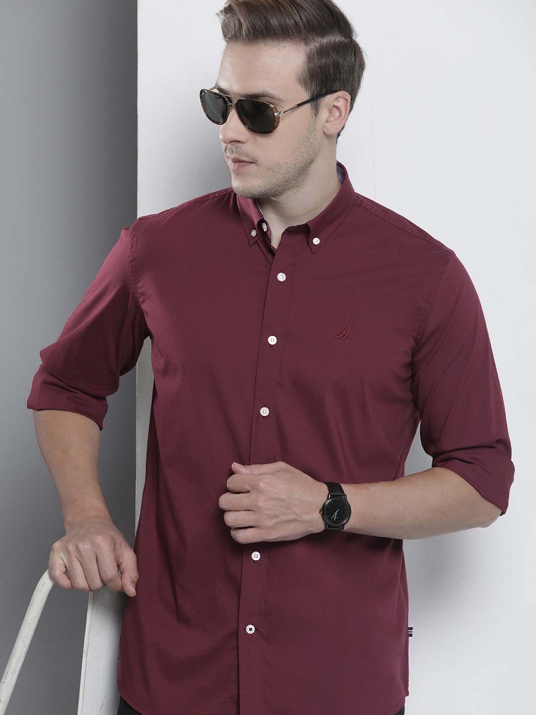 

Nautica Men Solid Classic Fit Button-Down Collar Casual Shirt, Maroon